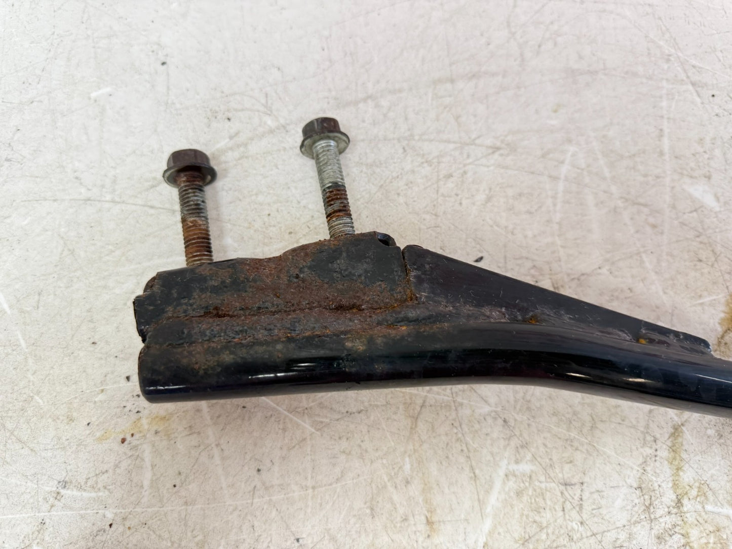 2003 Harley Davidson Sportster Exhaust System Muffler Hanger Mounting Bracket