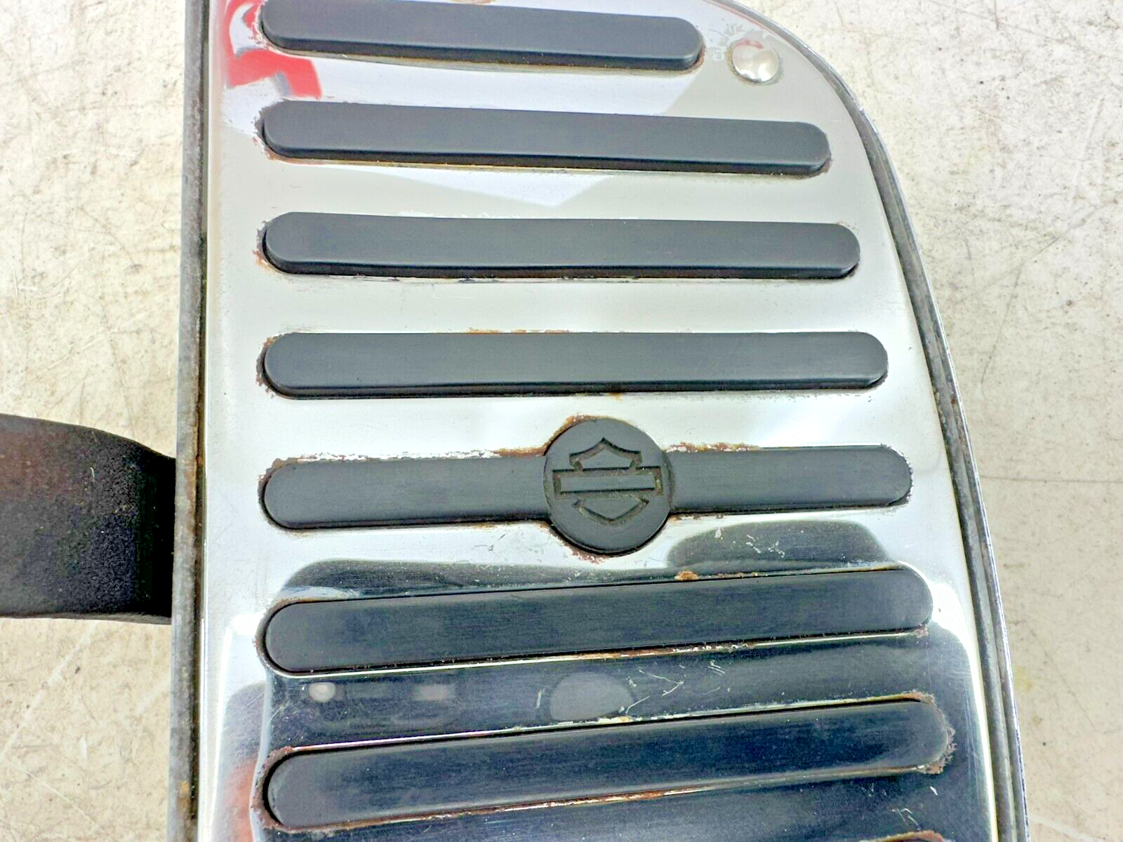 1995 HARLEY SOFTAIL OEM HD Passenger Floorboards Footrest W/ Hardware