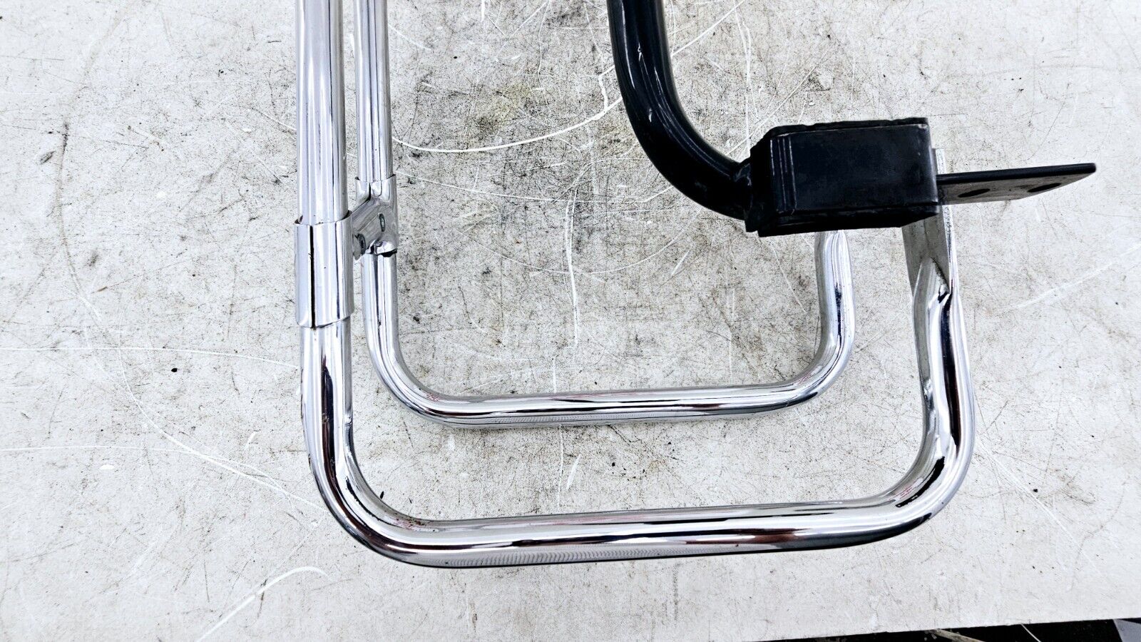 1994 HARLEY FLH ELECTRA GLIDE Chrome Right Saddlebag Surround Bumper