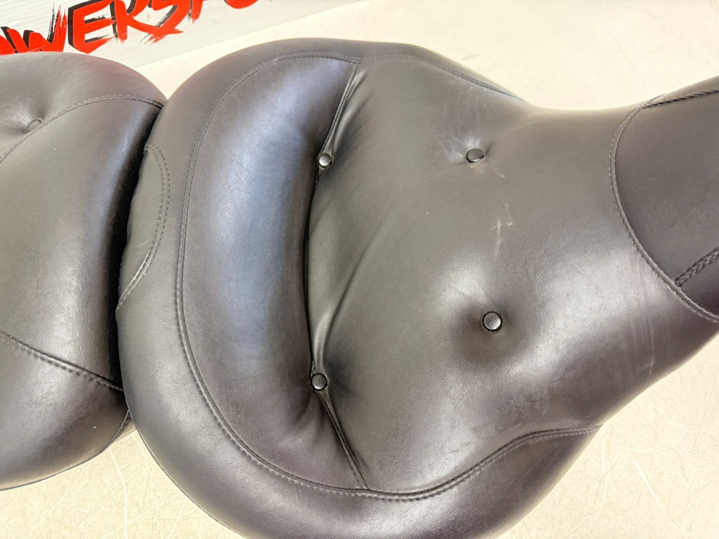 2003 HARLEY ELECTRA GLIDE Mustang Seat Saddle Passenger Driver