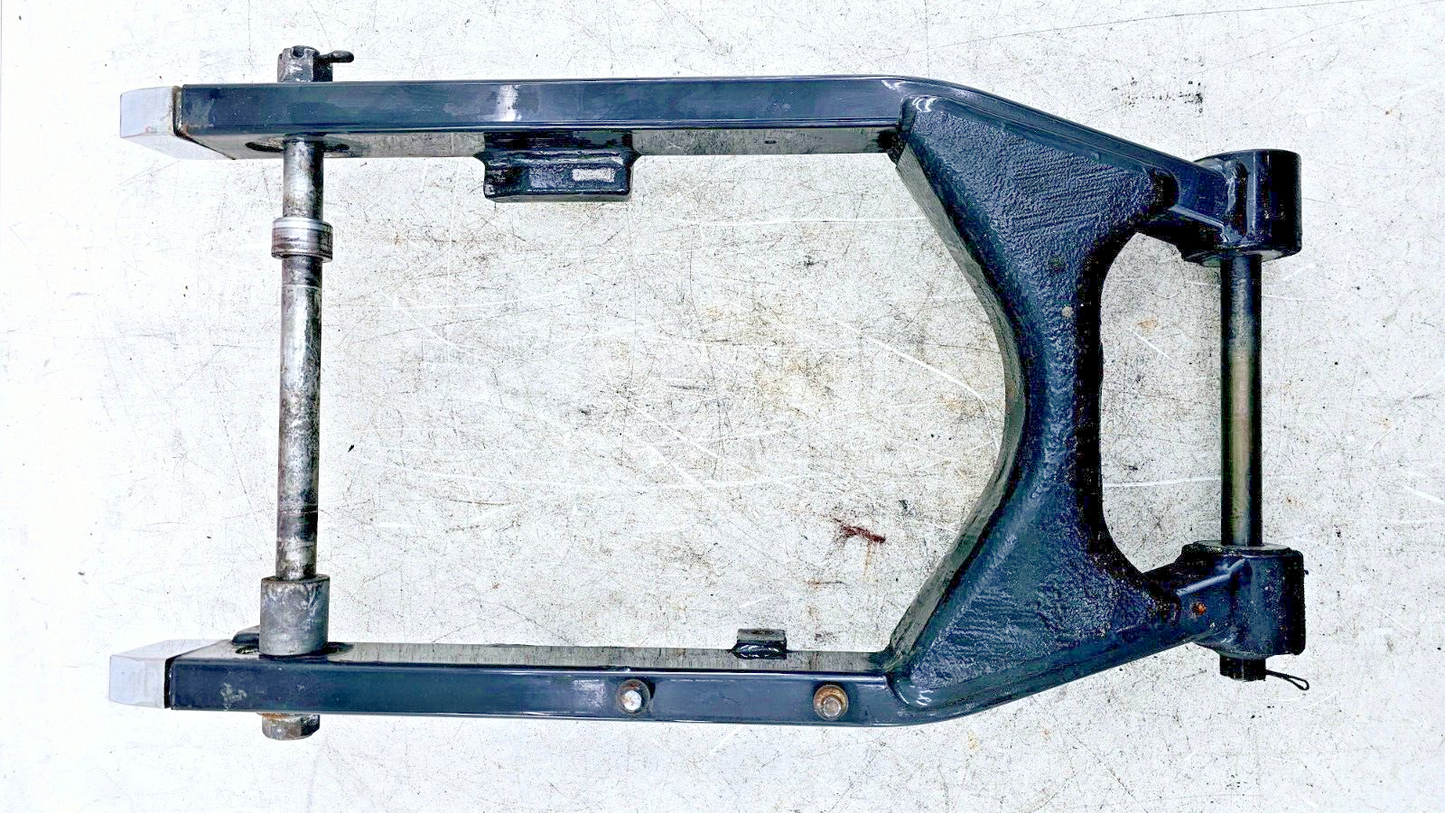 1995 HARLEY DYNA CONVERTIBLE Swingarm Rear Fork W/ Axle