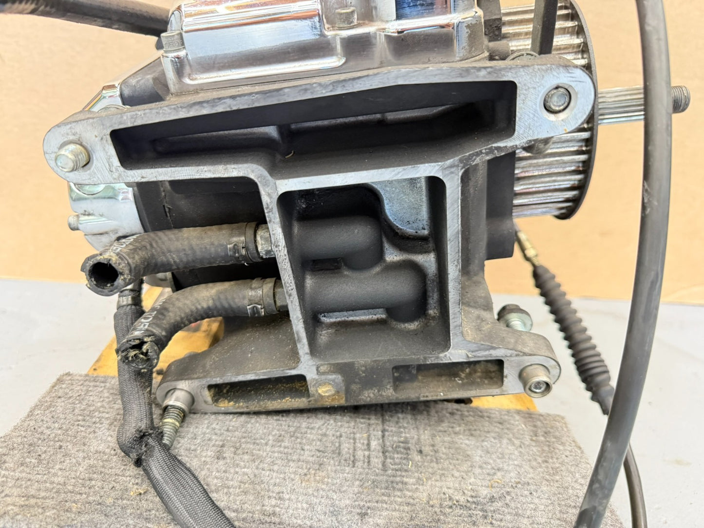 2003 HARLEY ELECTRA GLIDE 5 Speed Transmission Gearbox Housing Box