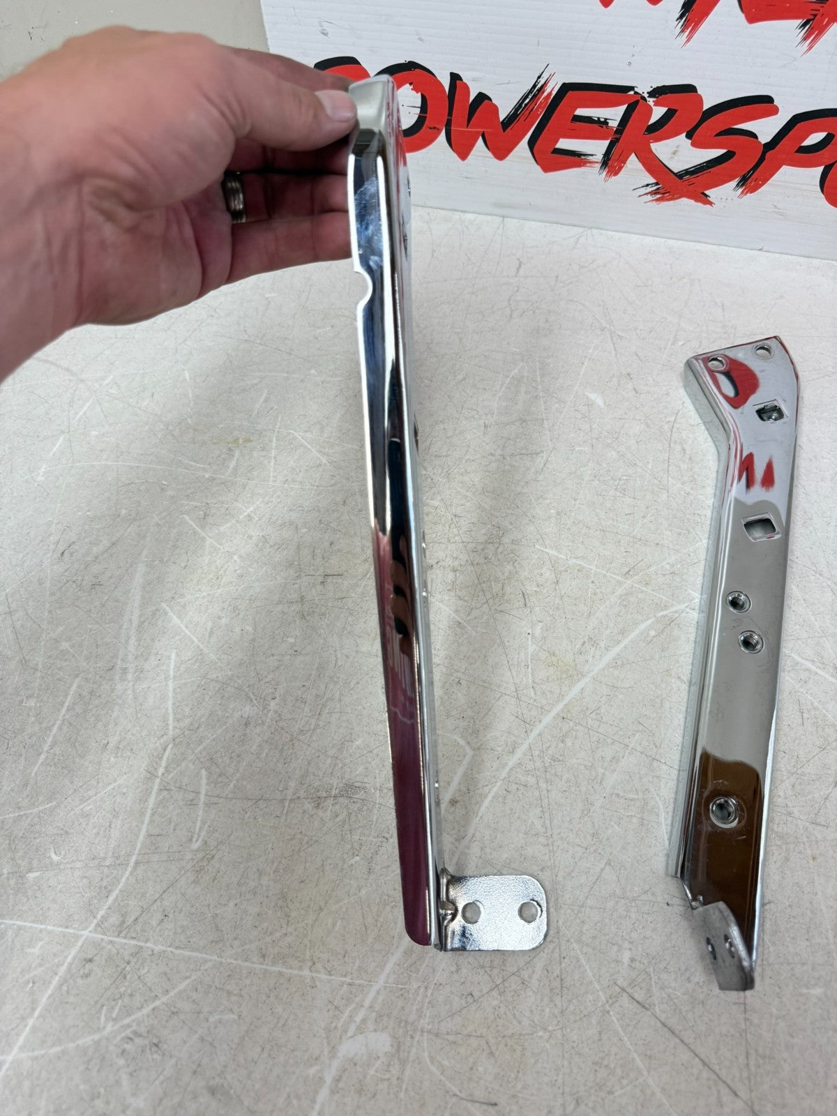 2003 HARLEY ELECTRA GLIDE Rear Fender Frame Strut Arm Bars Chrome