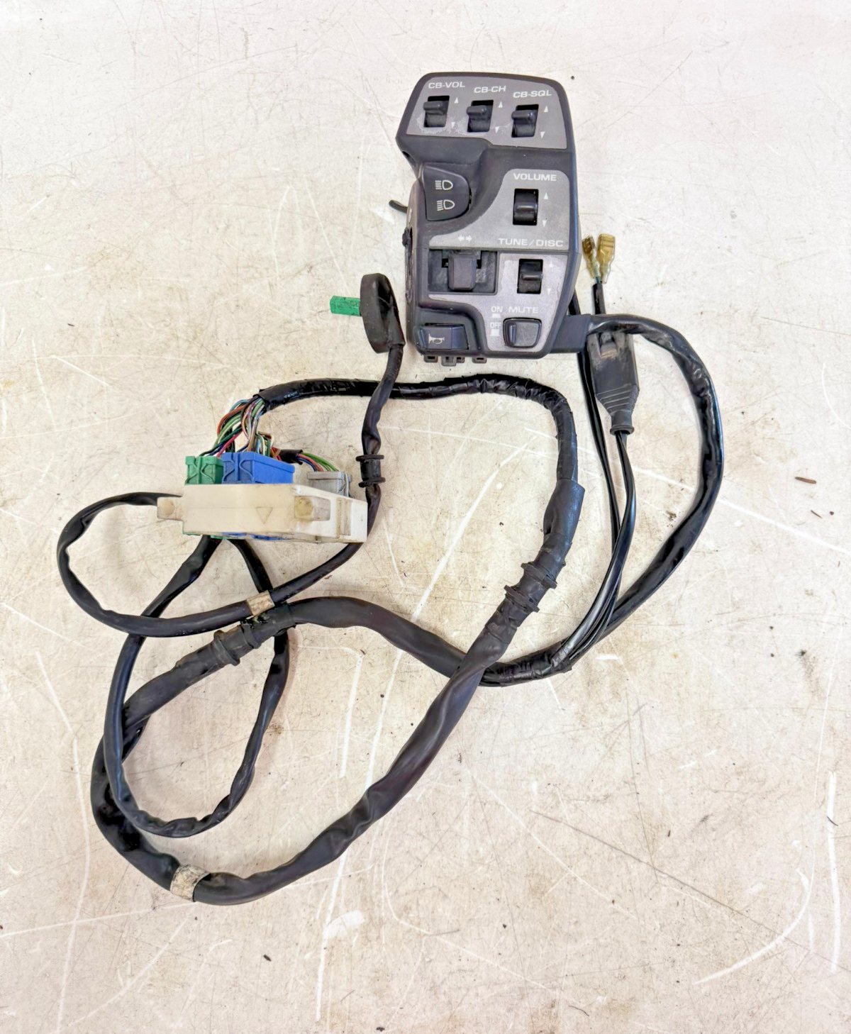 2002 Honda Goldwing GL1800 Left Switch Handlebar Control Signal Light Horn