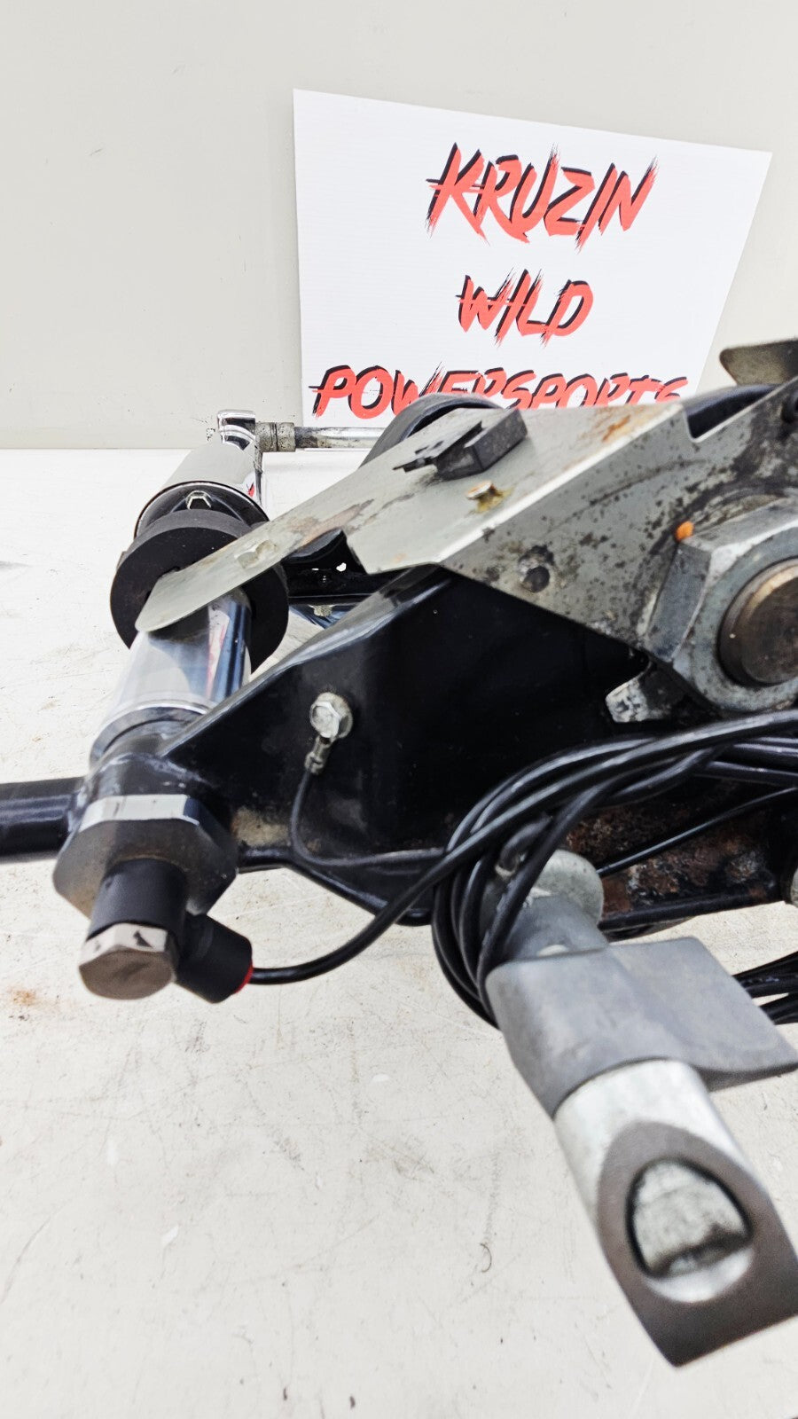 2000 HARLEY ELECTRA GLIDE Forks Triple Tree Front End Suspension