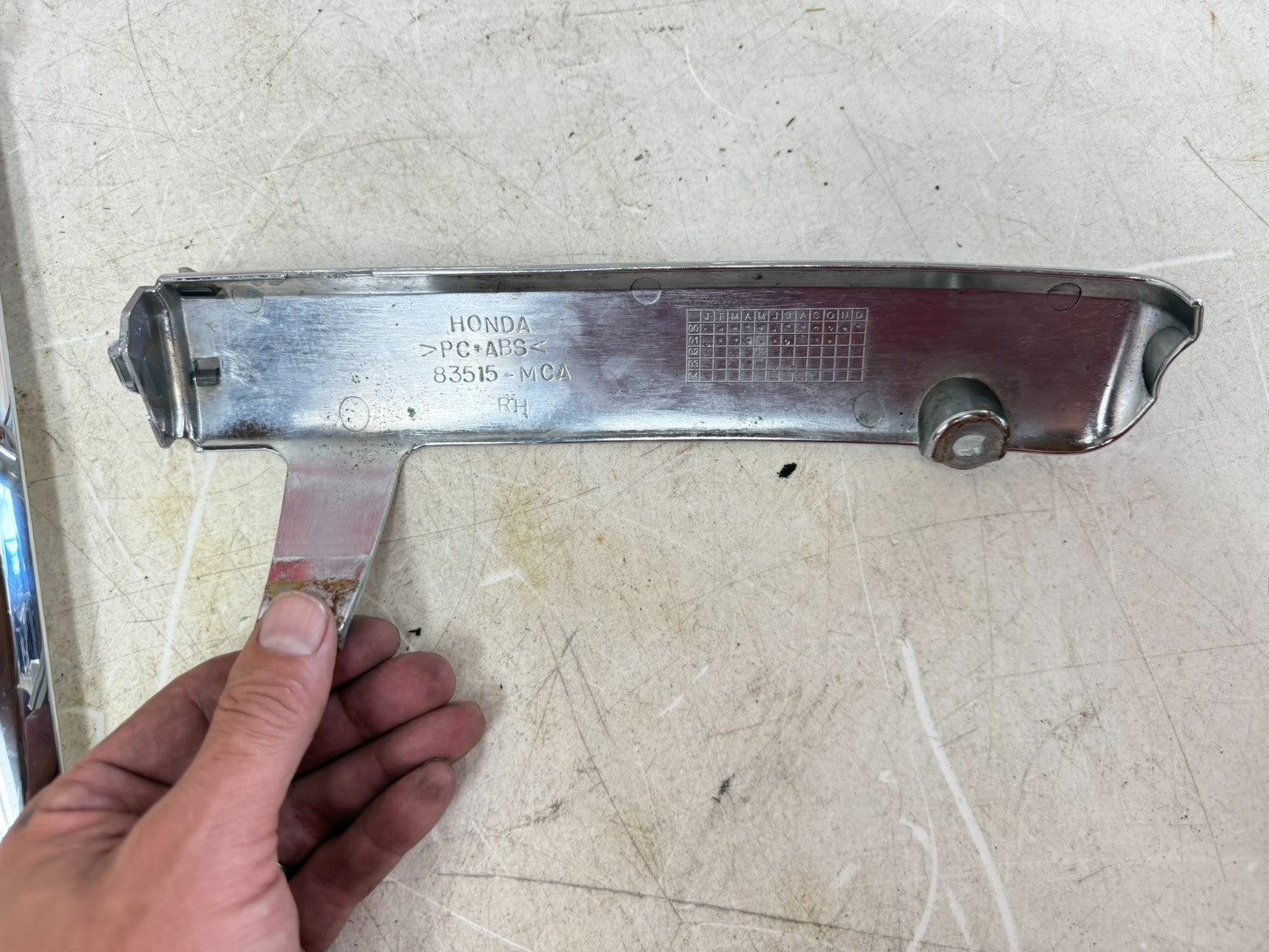 2002 Honda Goldwing GL1800 Engine Fuel Injector Head Cover Right Left Chrome