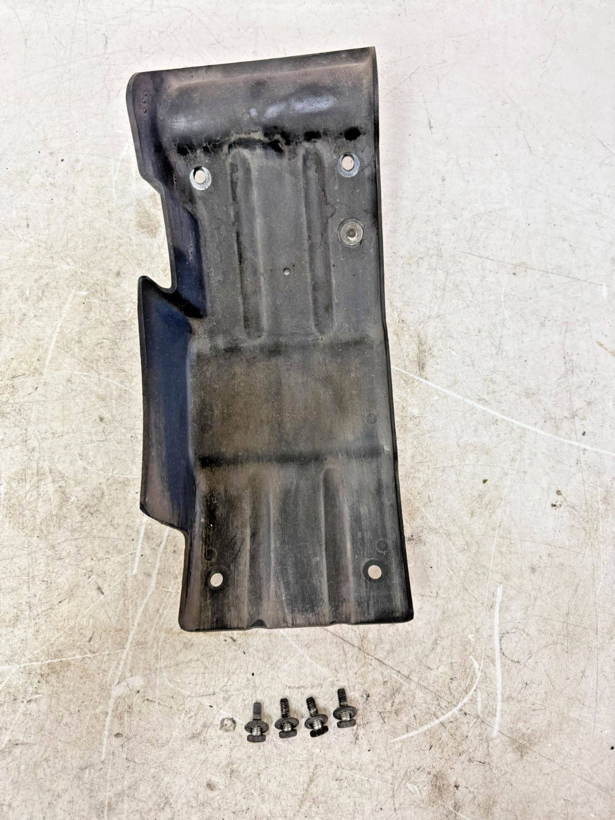 1997 HARLEY DAVIDSON SOFTAIL Rear Wheel Swingarm Mud Flap Fender