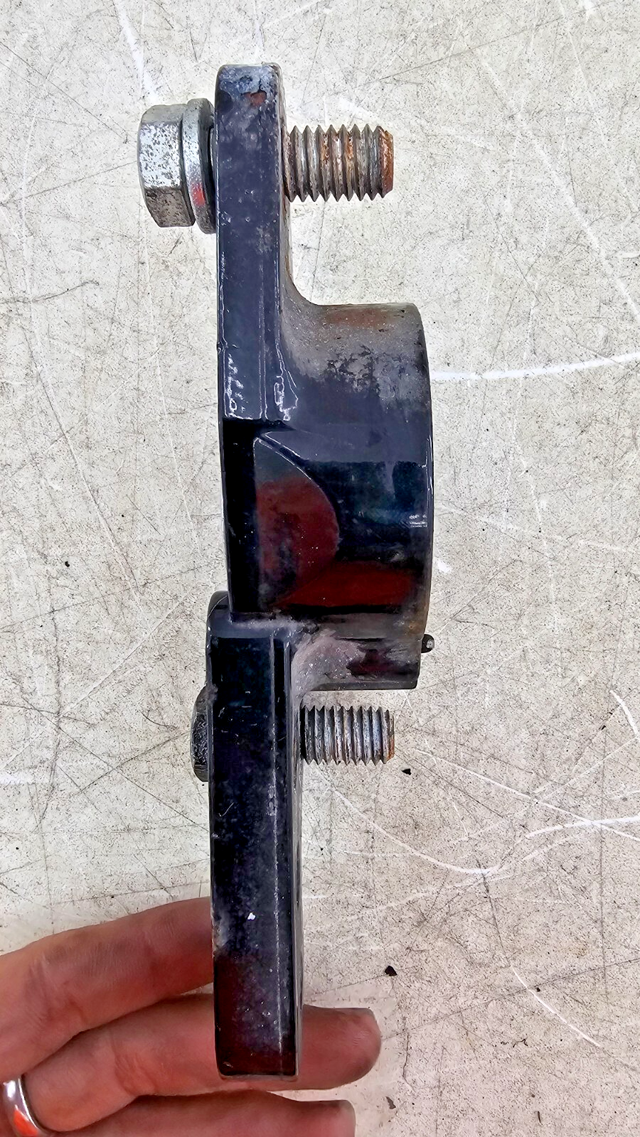 2000 HARLEY FLH ROADKING Rear Swingarm Arm Passenger Floorboard Mount Brackets