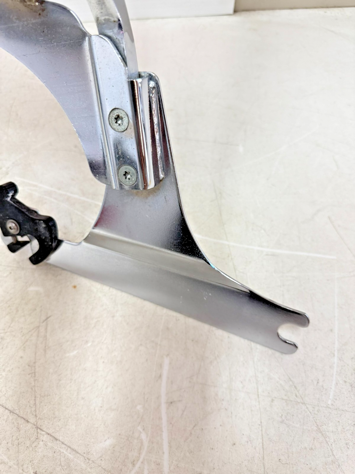 1997 HARLEY DAVIDSON SOFTAIL Backrest Rear Sissy Bar Luggage Rack