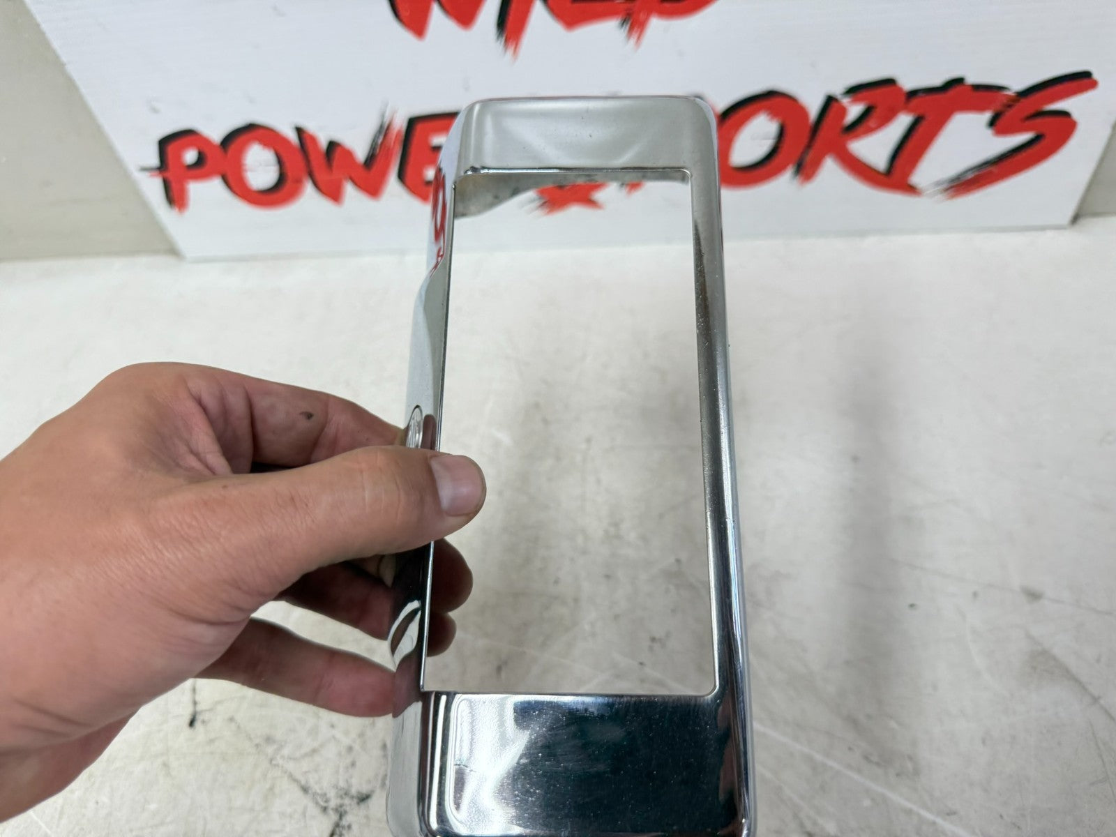 2003 HARLEY ELECTRA GLIDE OEM Oil Cooler Chrome Cover