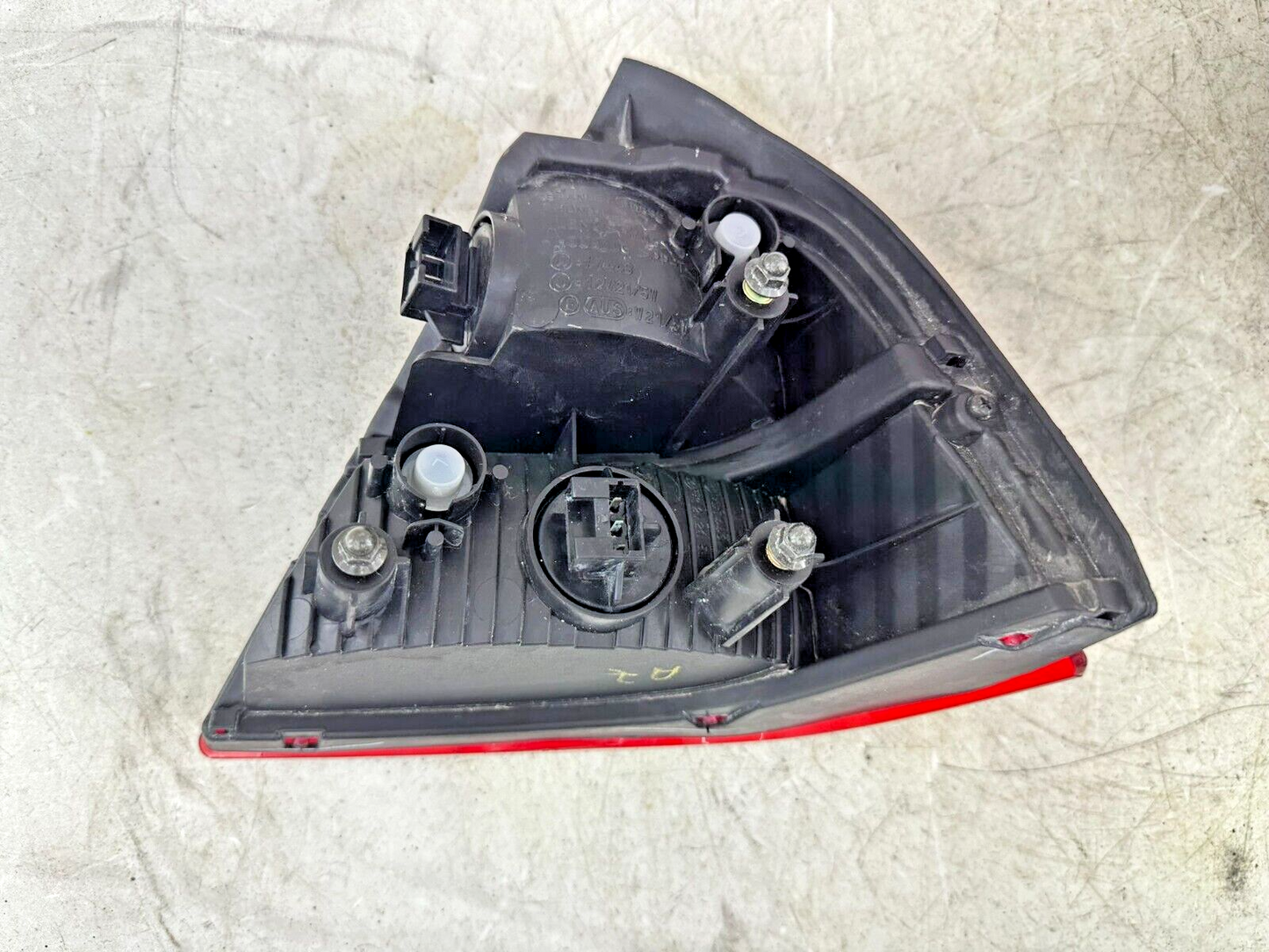 2004 Honda Goldwing GL1800 Lower Saddlebag Corner Brake Turn Signal Light