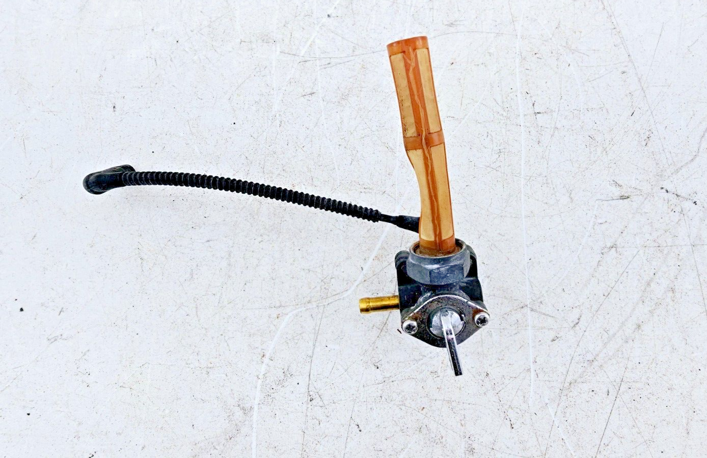 1997 HARLEY SOFTAIL Gas Fuel Tank OEM Petcock Valve