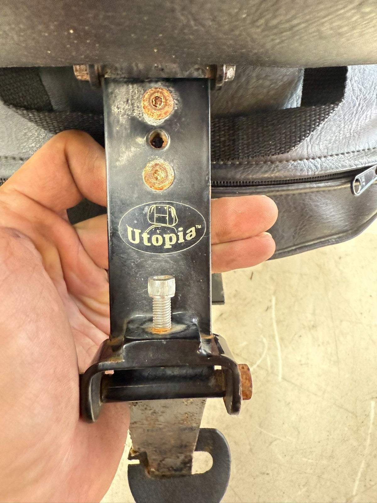 2002 Honda Goldwing GL1800 Utopia Backrest Pad w/ Pouch & MTG Bracket