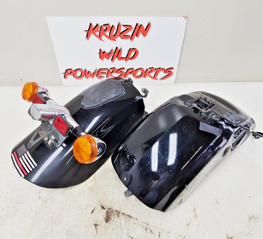 2000 HONDA VALKYRIE INTERSTATE Rear Back Fender Mudguard Turn Signal Light