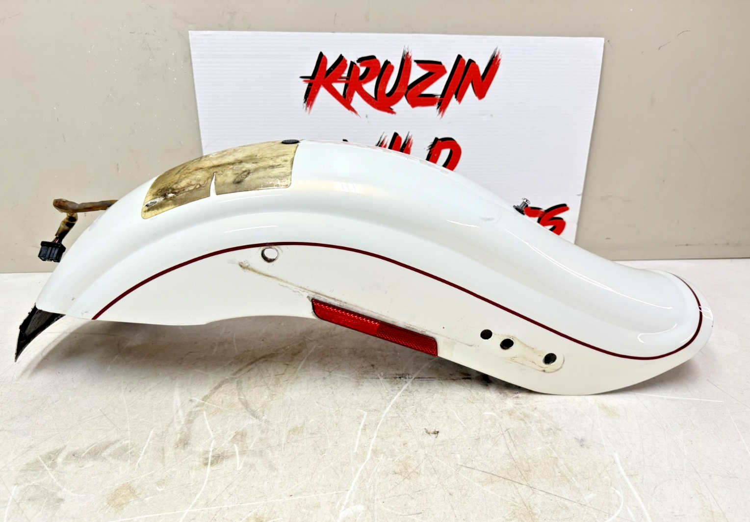 2003 HARLEY DYNA WIDE GLIDE Rear Fender Pearl White 100th Anniversary
