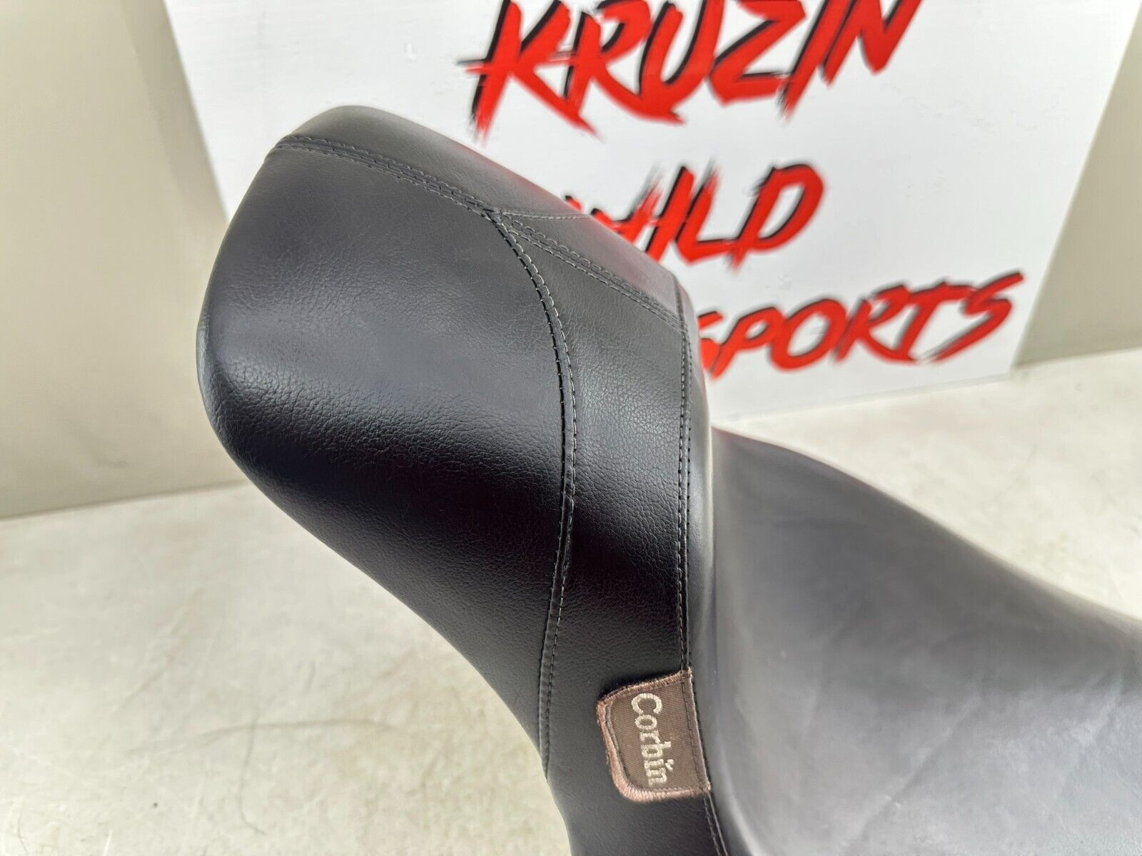 1999 HARLEY SOFTAIL Corbin Solo Seat Saddle