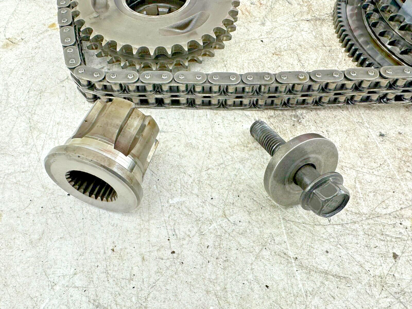 2006 Harley Dyna Low Rider OEM HD Primary Clutch Chain Compensator + Hardware