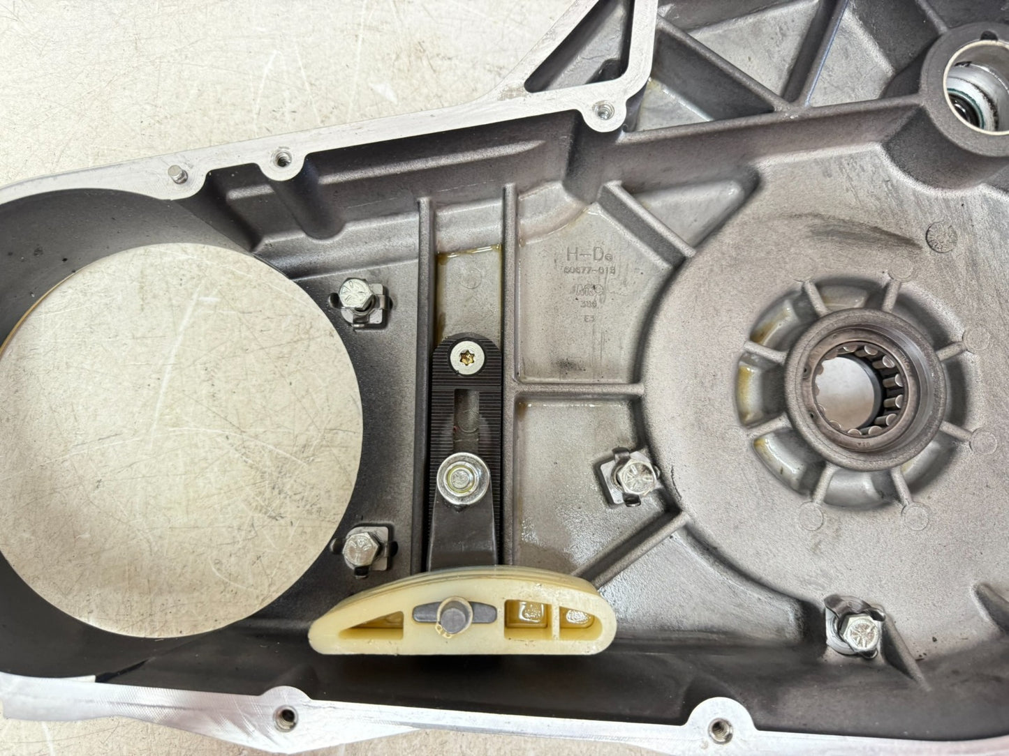 2003 HARLEY ELECTRA GLIDE Inner Primary Clutch Backing Plate Case Housing