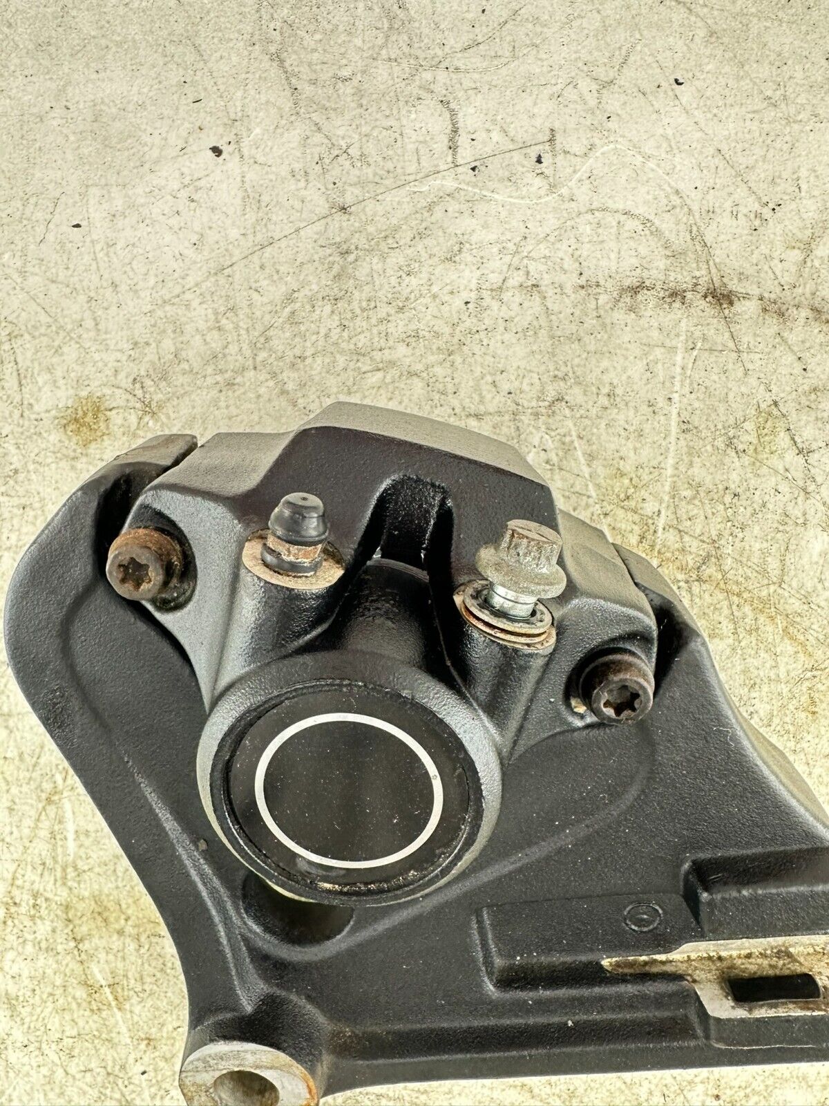 1997 HARLEY DYNA Rear Brake Caliper + Mounting Bracket