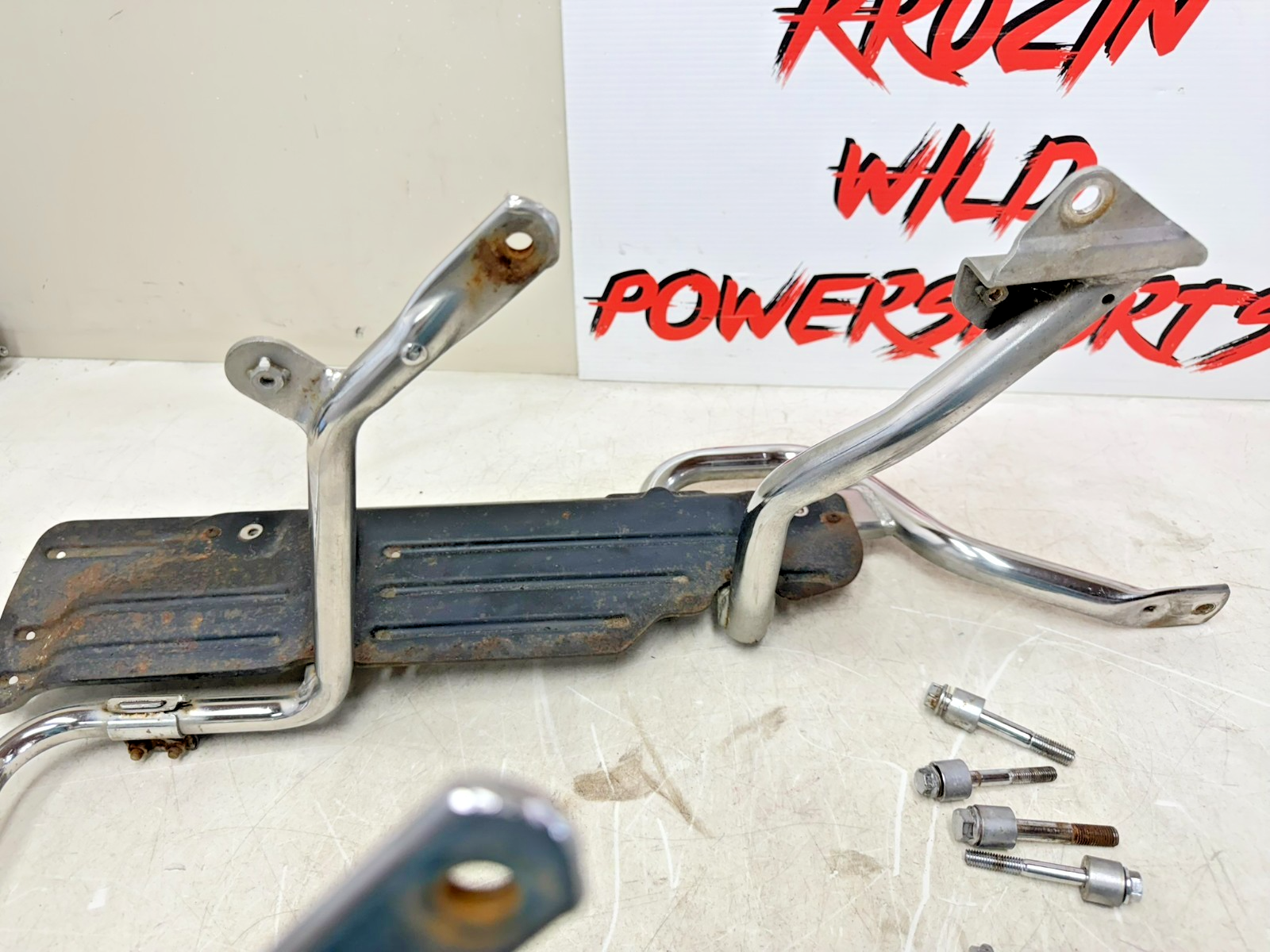 2001 HONDA VALKYRIE INTERSTATE Saddlebag Left Right Mount Bracket + Hardware