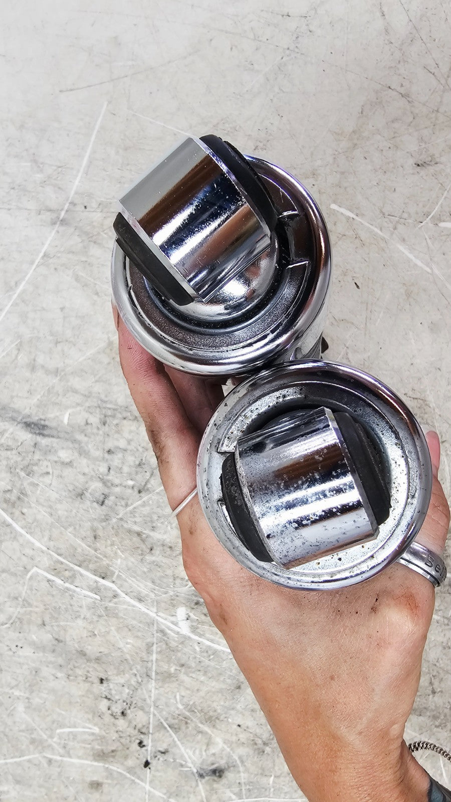 2001 Harley Davidson Sportster Rear Shocks Suspension Chrome OEM