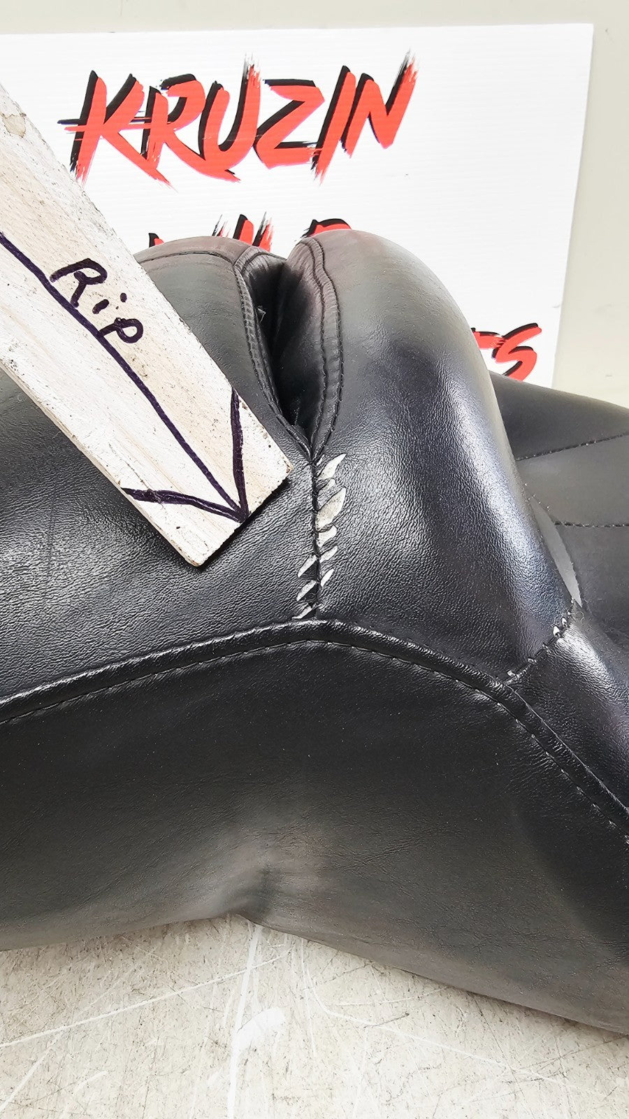 2003 HARLEY ELECTRA GLIDE Passenger Driver Seat Saddle