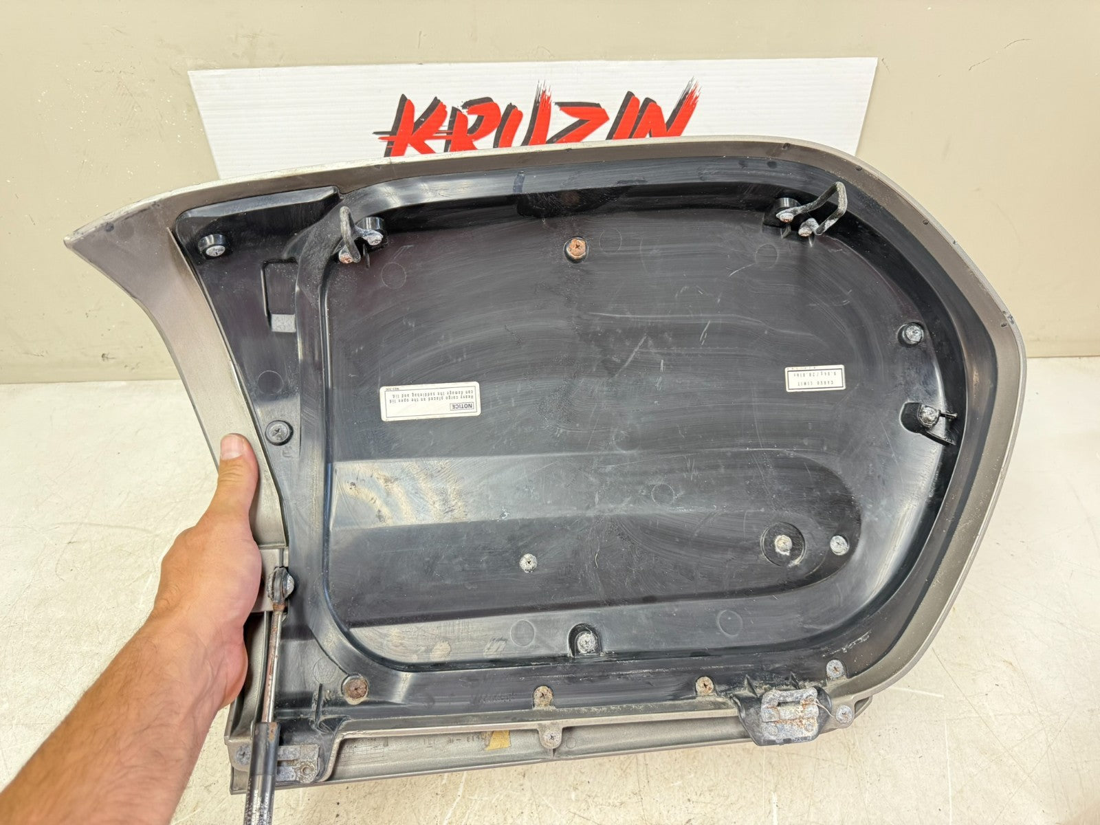 2002 Honda Goldwing GL1800 OEM Left Side Saddlebag Panel Lid