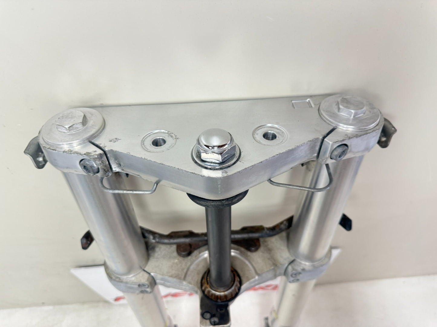 2001 HONDA VALKYRIE INTERSTATE Front End Forks Triple Tree Clamp Straight