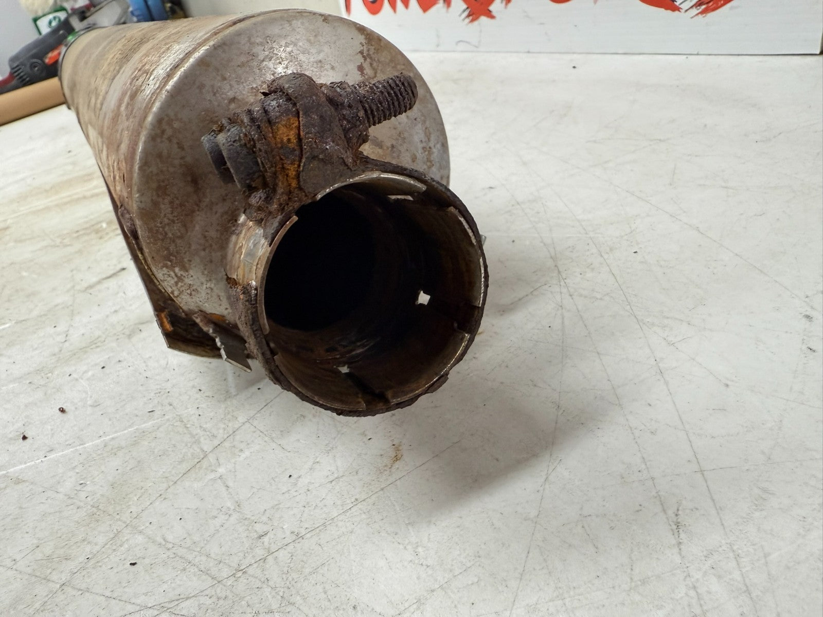 2002 Honda Goldwing GL1800 Right Exhaust Pipe Muffler Slip On Can Silencer