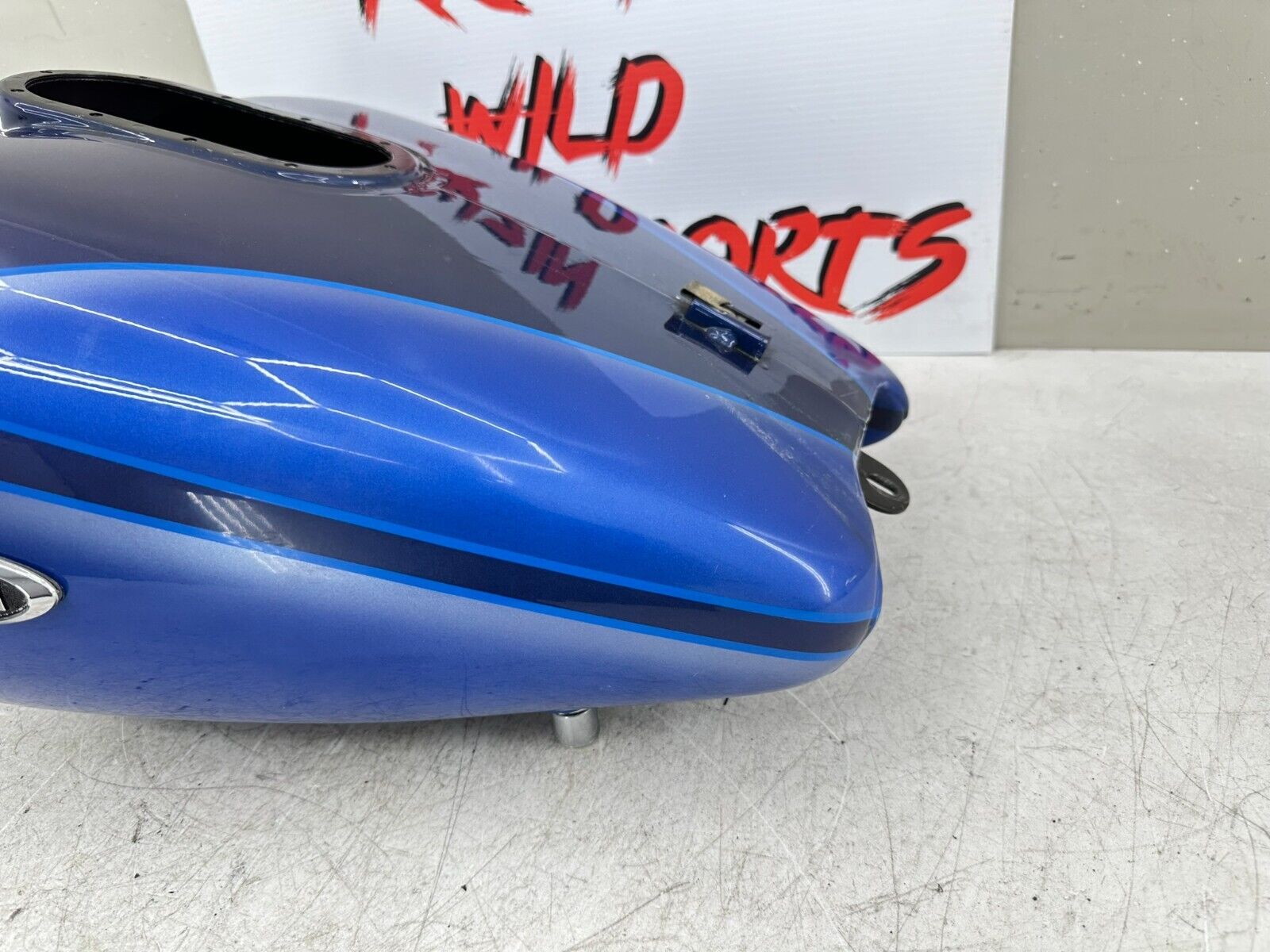 2007 Harley Electra Glide CVO OEM HD Gas Fuel Tank EFI No Dents