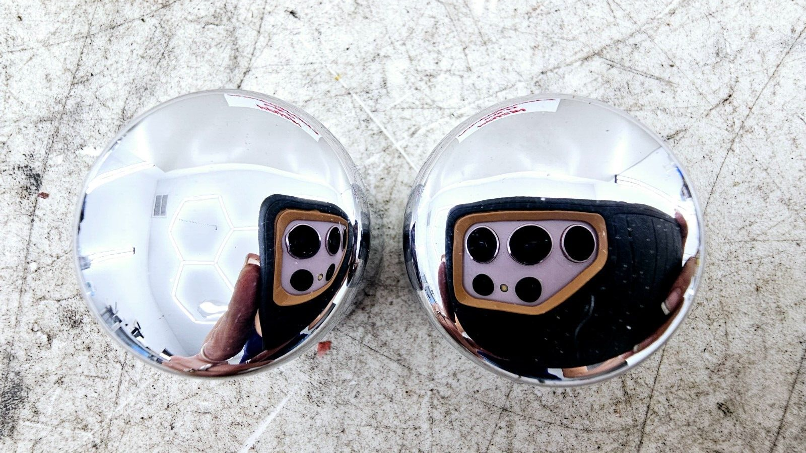 1999 HARLEY DYNA CONVERTIBLE Chrome Front Fork Axle Covers OEM HD