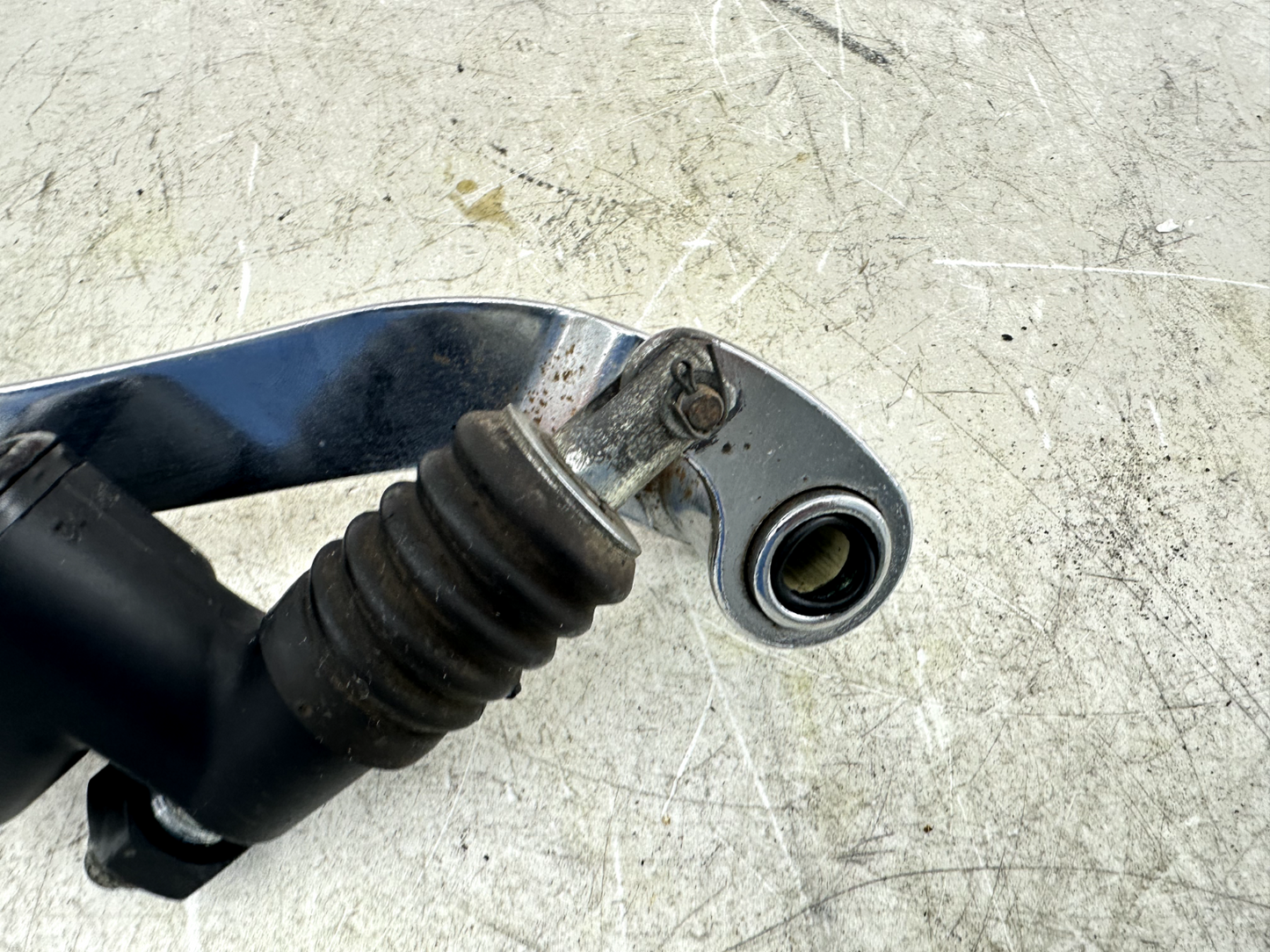 2003 HARLEY ELECTRA GLIDE classic Rear Brake Pedal + Master Cylinder