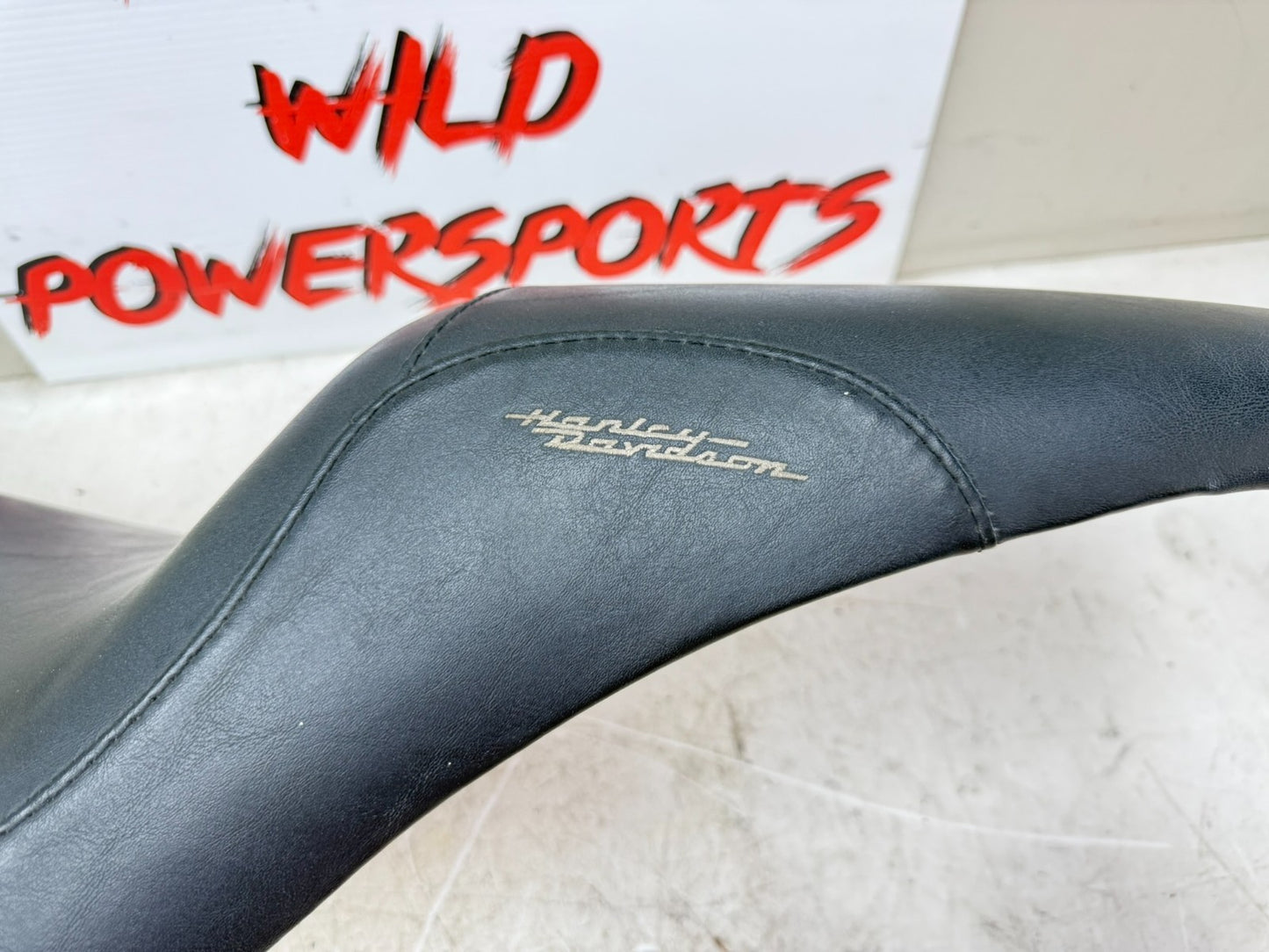 1997 HARLEY DAVIDSON SOFTAIL Gun Slinger OEM Driver Seat Saddle 2 Up 