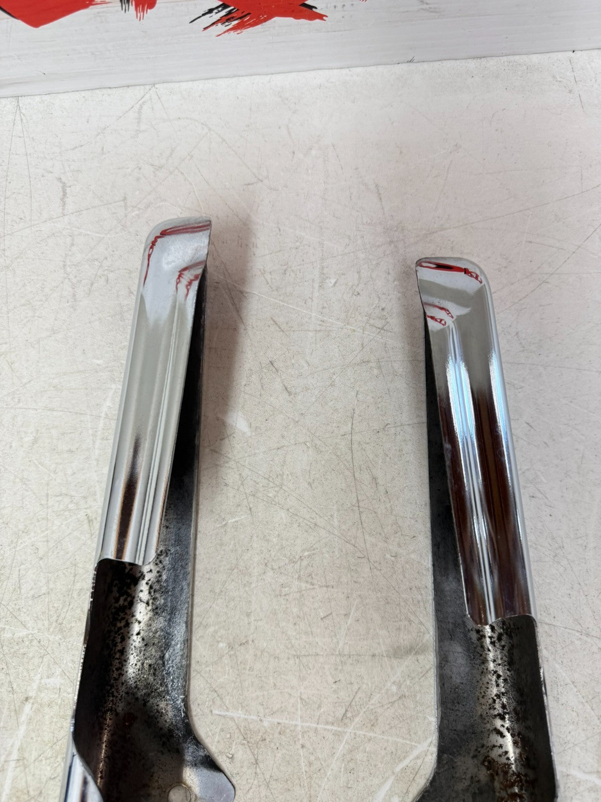2003 HARLEY ELECTRA GLIDE Chrome Rear Strut Arm Frame Cover