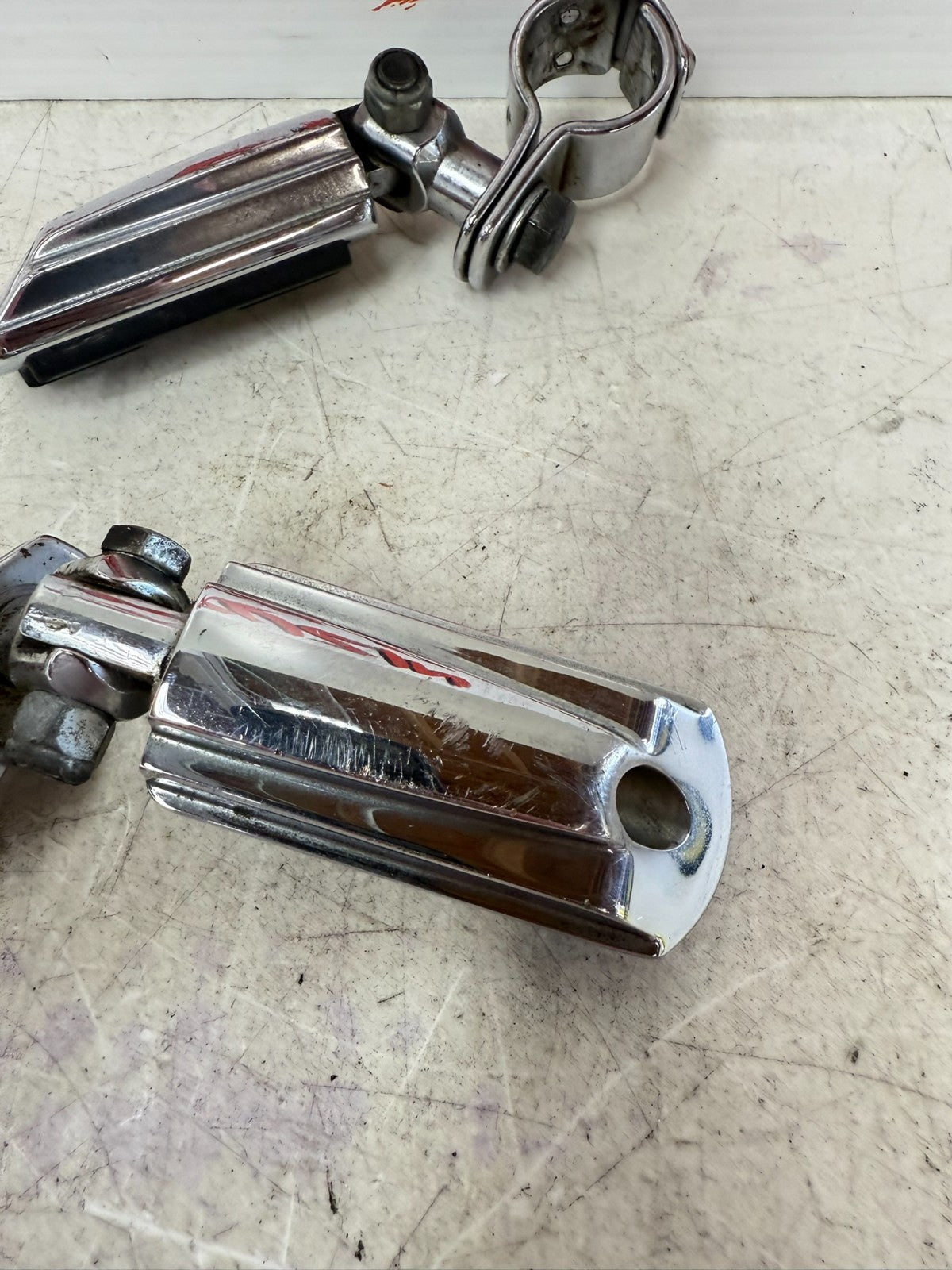 2003 HARLEY ELECTRA GLIDE Chrome Highway Footpeg Rest Pads & MTG Hardware