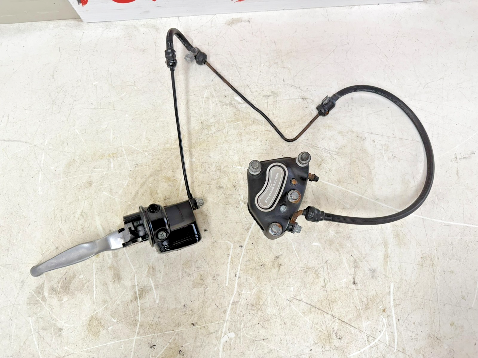 2003 HARLEY DYNA WIDE GLIDE Front Brake Master Cylinder Caliper & Line