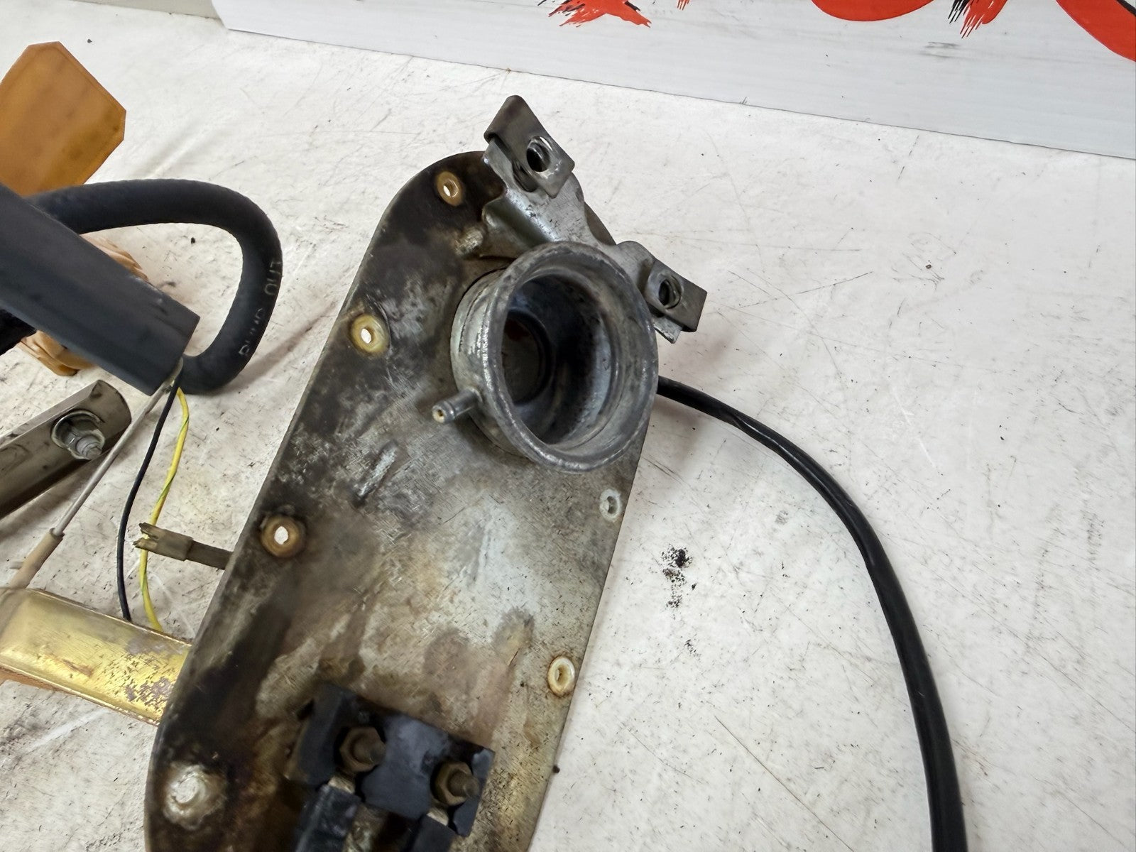 1995 HARLEY FLH ELECTRA GLIDE Fuel Pump Gas Petrol Sending Unit