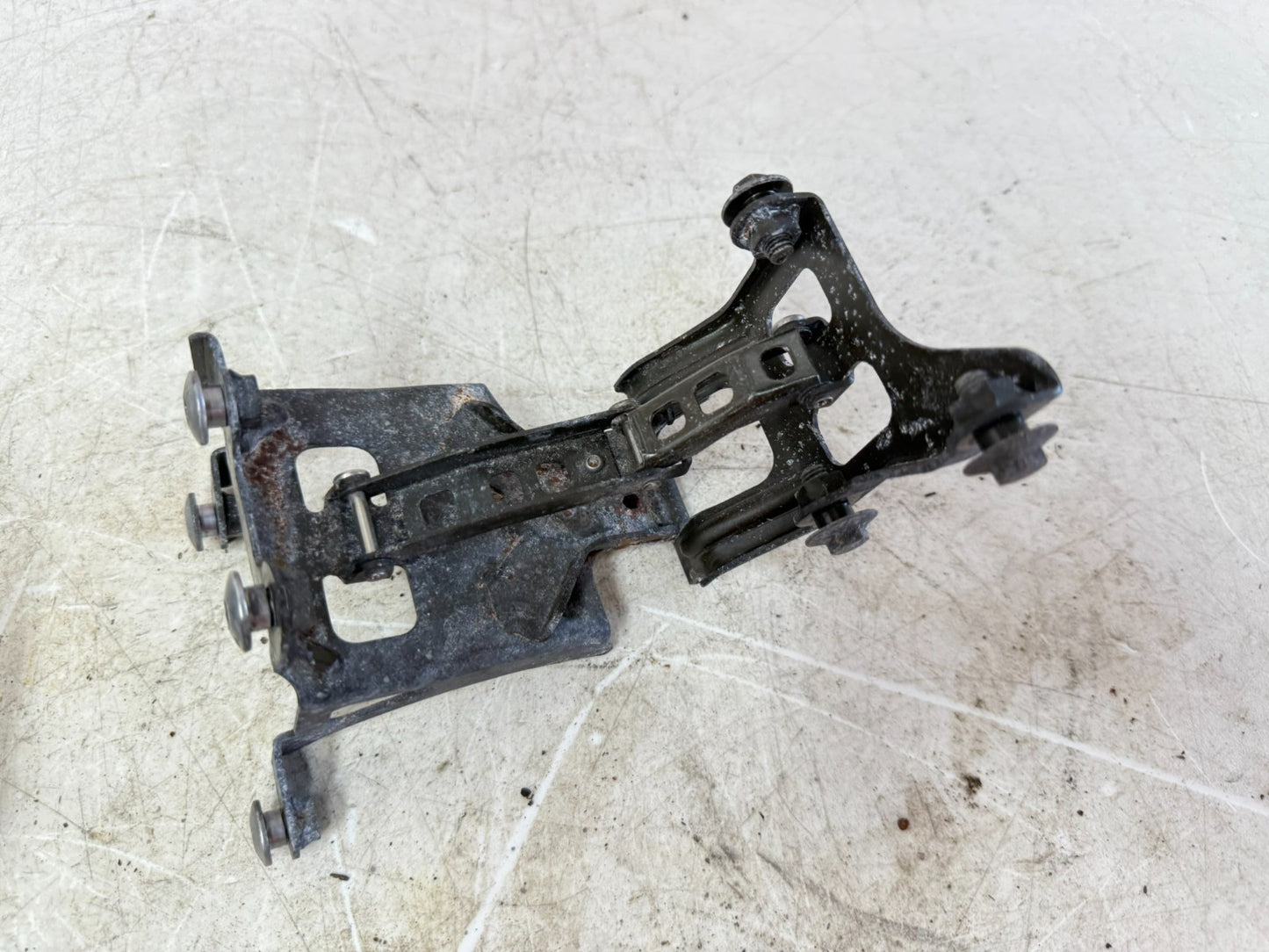 2002 Honda Goldwing GL1800 Rear Trunk Lid Hinge Right & Left Hinges