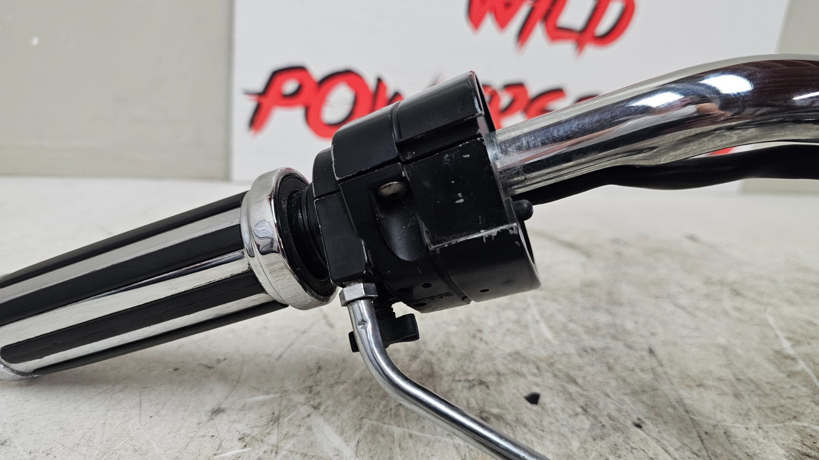 1990 Harley FXR FXRT FXRD FXRS FXLR FXRC Chrome Drag Bars 8" Risers Hand Control