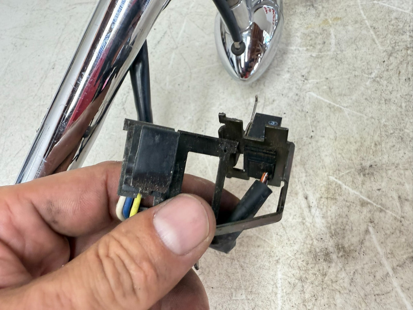 1997 HARLEY DAVIDSON SOFTAIL OEM Handlebar Handle Bars + Turn Signal Hidden Wire