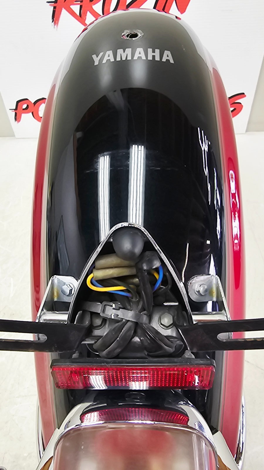 1999-2013 Yamaha Royal Star Venture Rear Wheel Fender Brake Light Turnsignal Bar