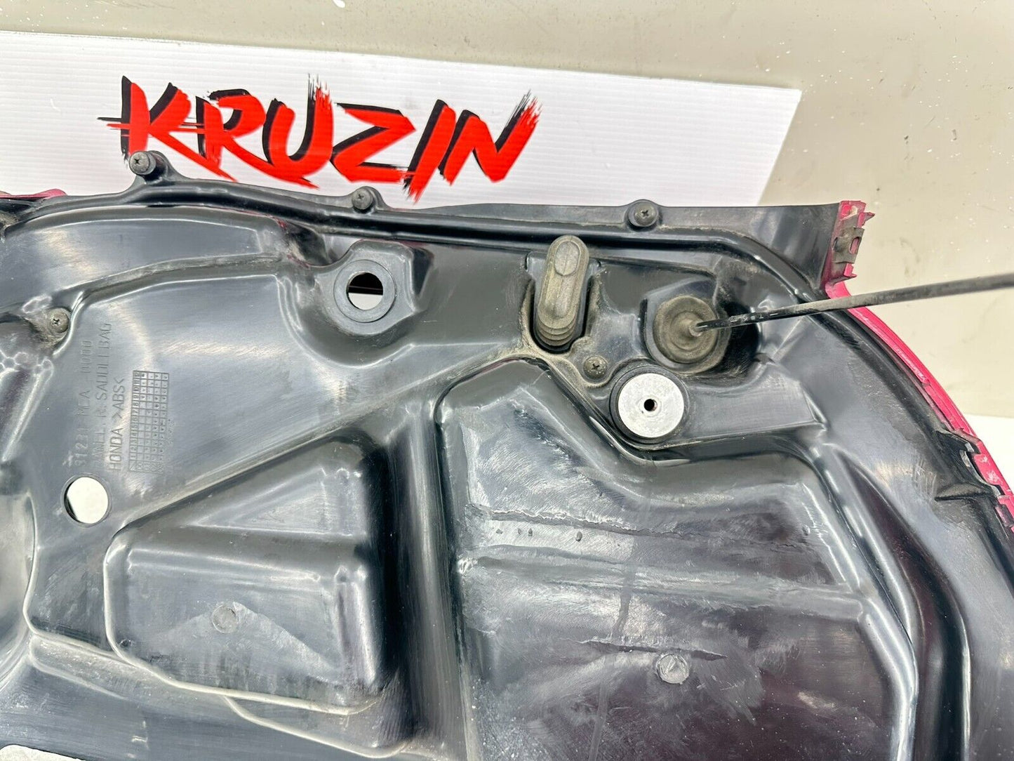 2004 Honda Goldwing GL1800 Right Inner Saddlebag Housing Case Panel