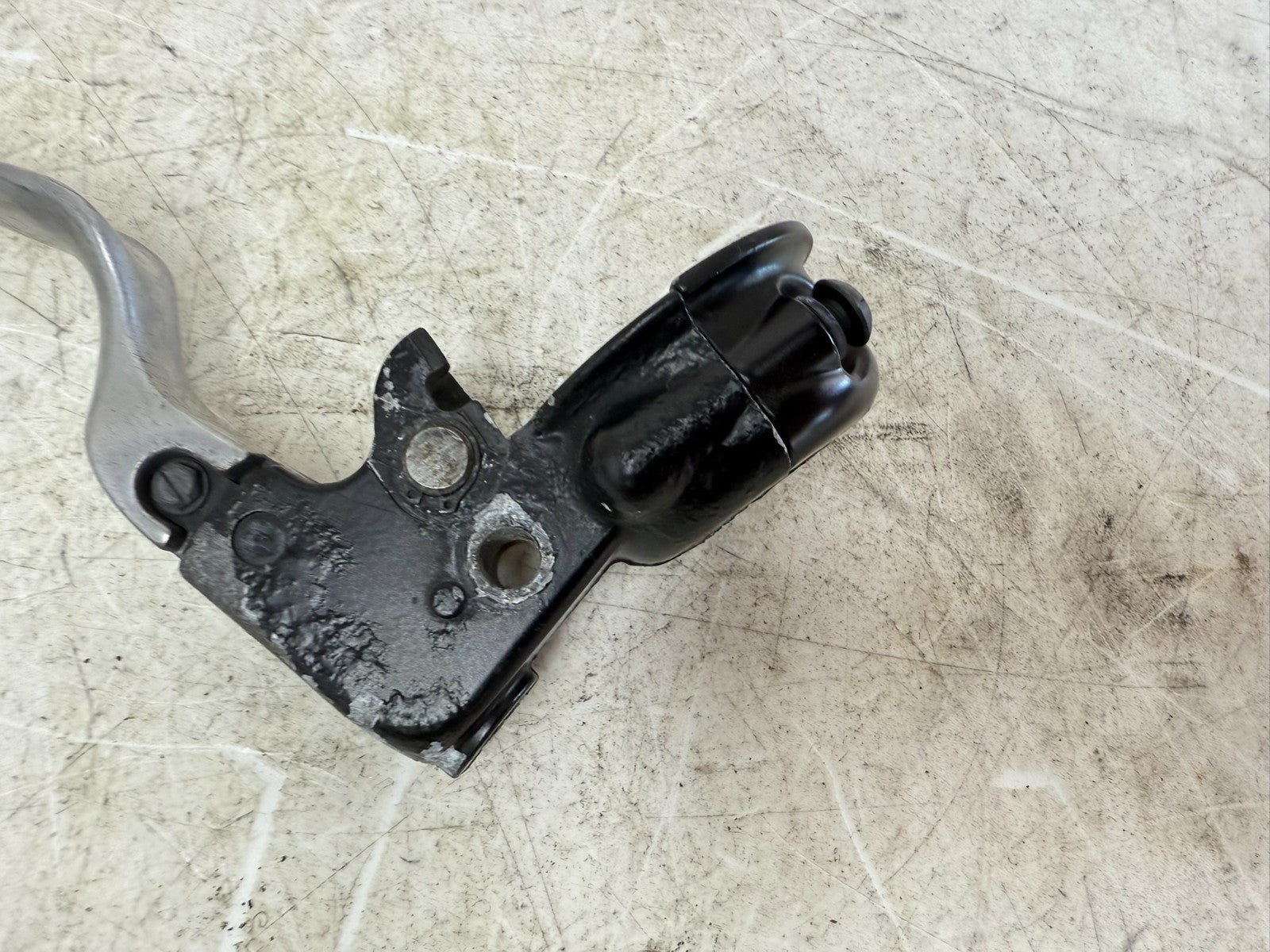 2003 HARLEY DYNA WIDE GLIDE Clutch Hand Lever Perch OEM