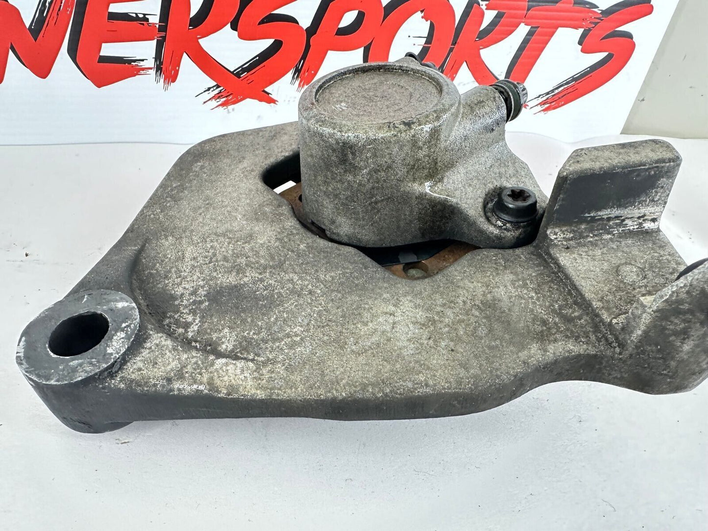 1999 HARLEY ELECTRA GLIDE 99 Down Rear Brake Caliper + MTG Bracket