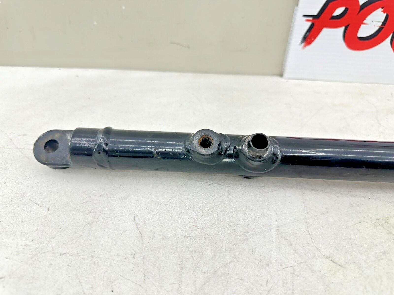2005 Victory Kingpin Exhaust System Muffler Mounting Bracket Arm