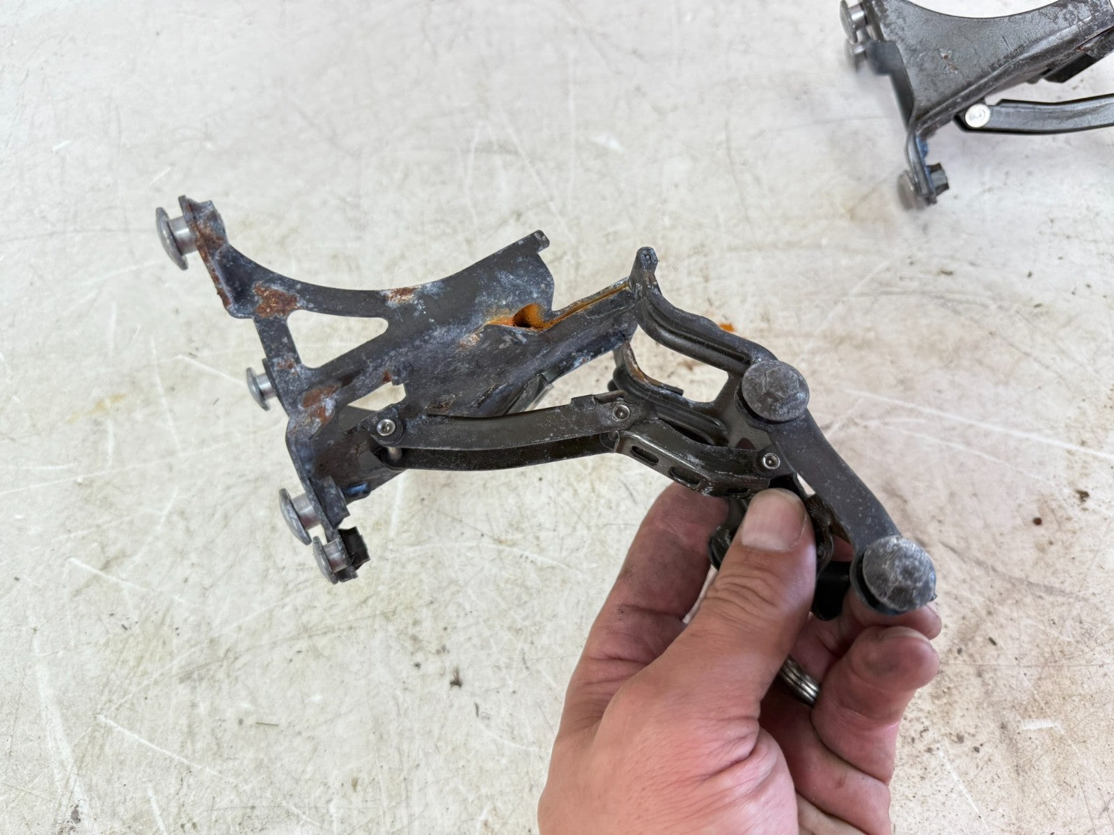 2002 Honda Goldwing GL1800 Rear Trunk Lid Hinge Right & Left Hinges