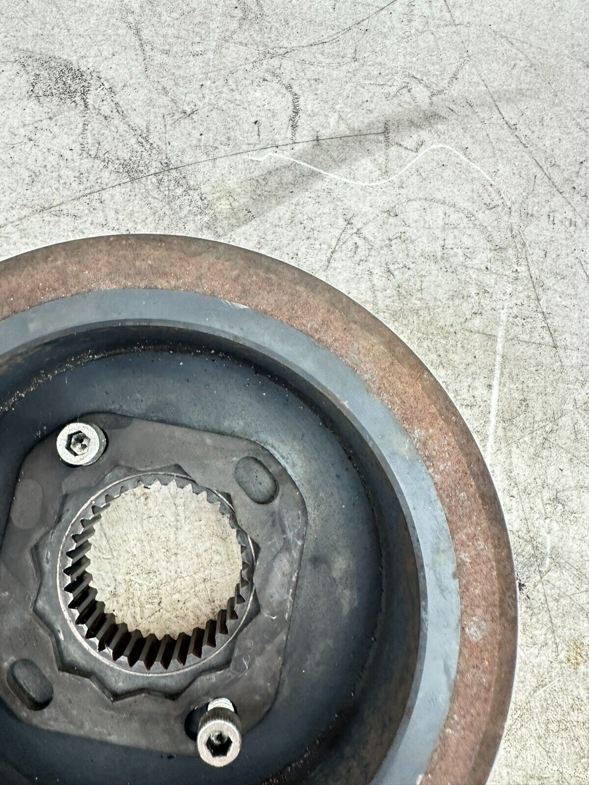 2003 HARLEY ELECTRA GLIDE classic 32T Front Transmission Pulley Gear Sprocket