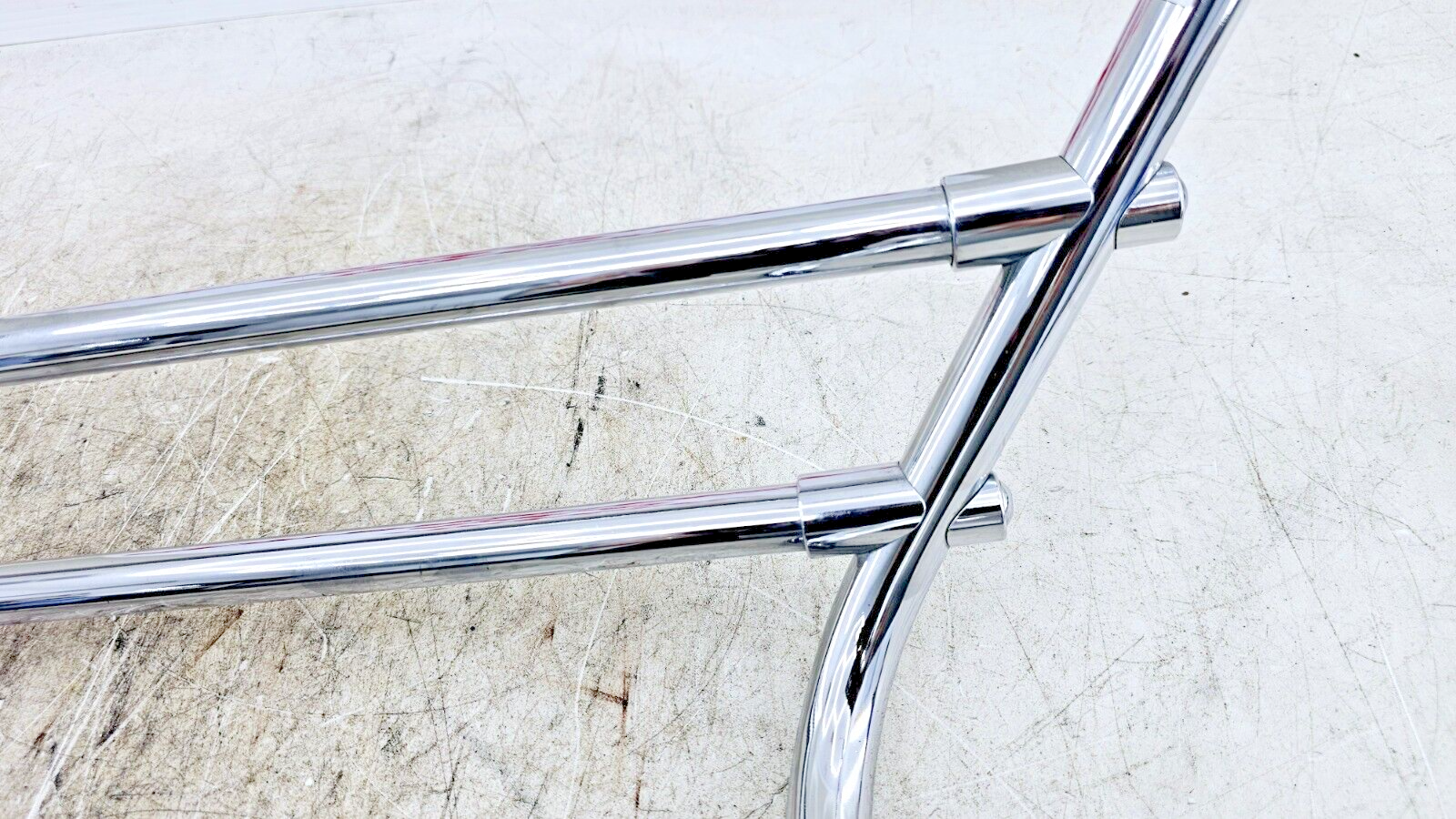 1998 HARLEY FLH ELECTRA GLIDE Chrome Left Saddlebag Surround Bumper No Rust