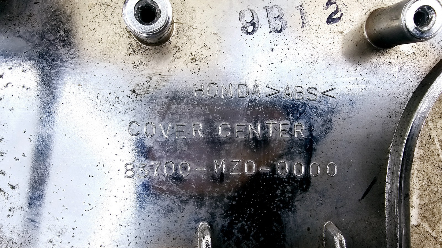 1999 HONDA VALKYRIE INTERSTATE Chrome Center Seat Lock Cover Fairing Panel