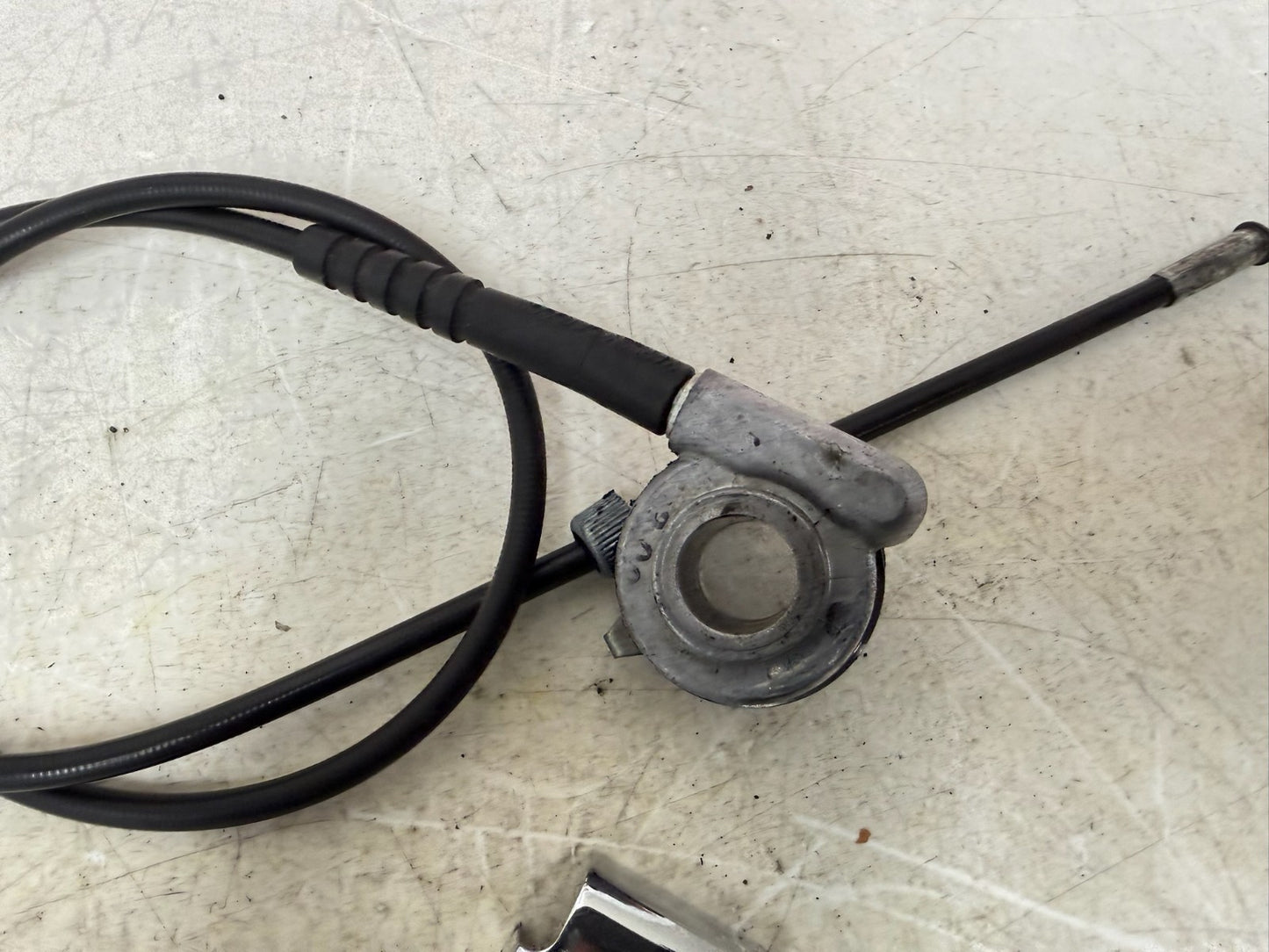 1993 HARLEY DYNA Wide Glide Speedo Speedometer Drive Gear Cable